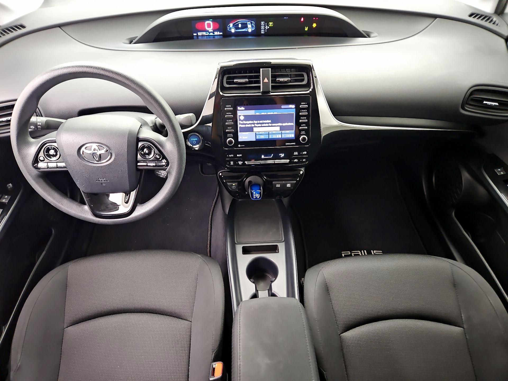 Thumbnail: 2022 Toyota Prius - 9