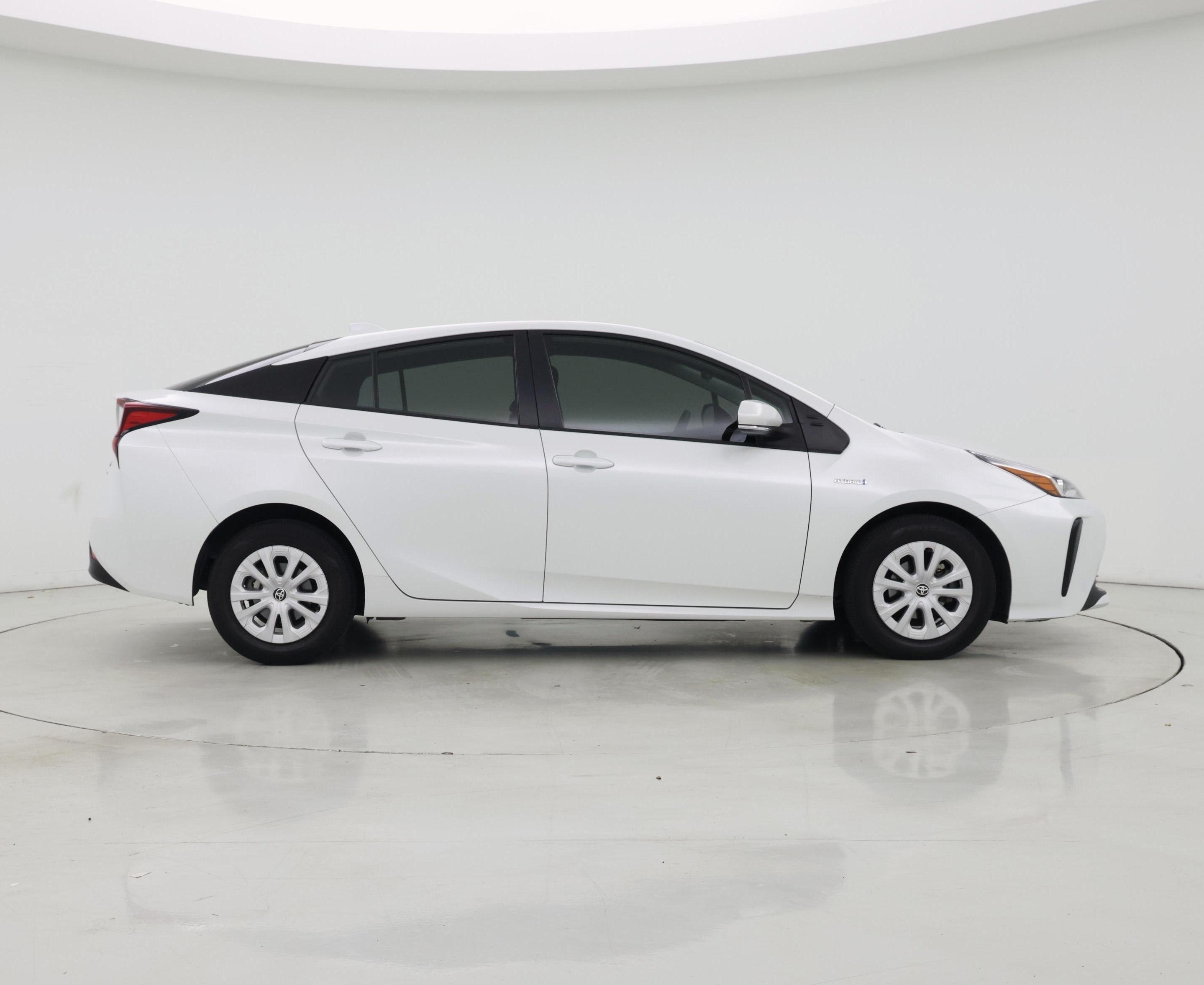 Thumbnail: 2022 Toyota Prius - 7
