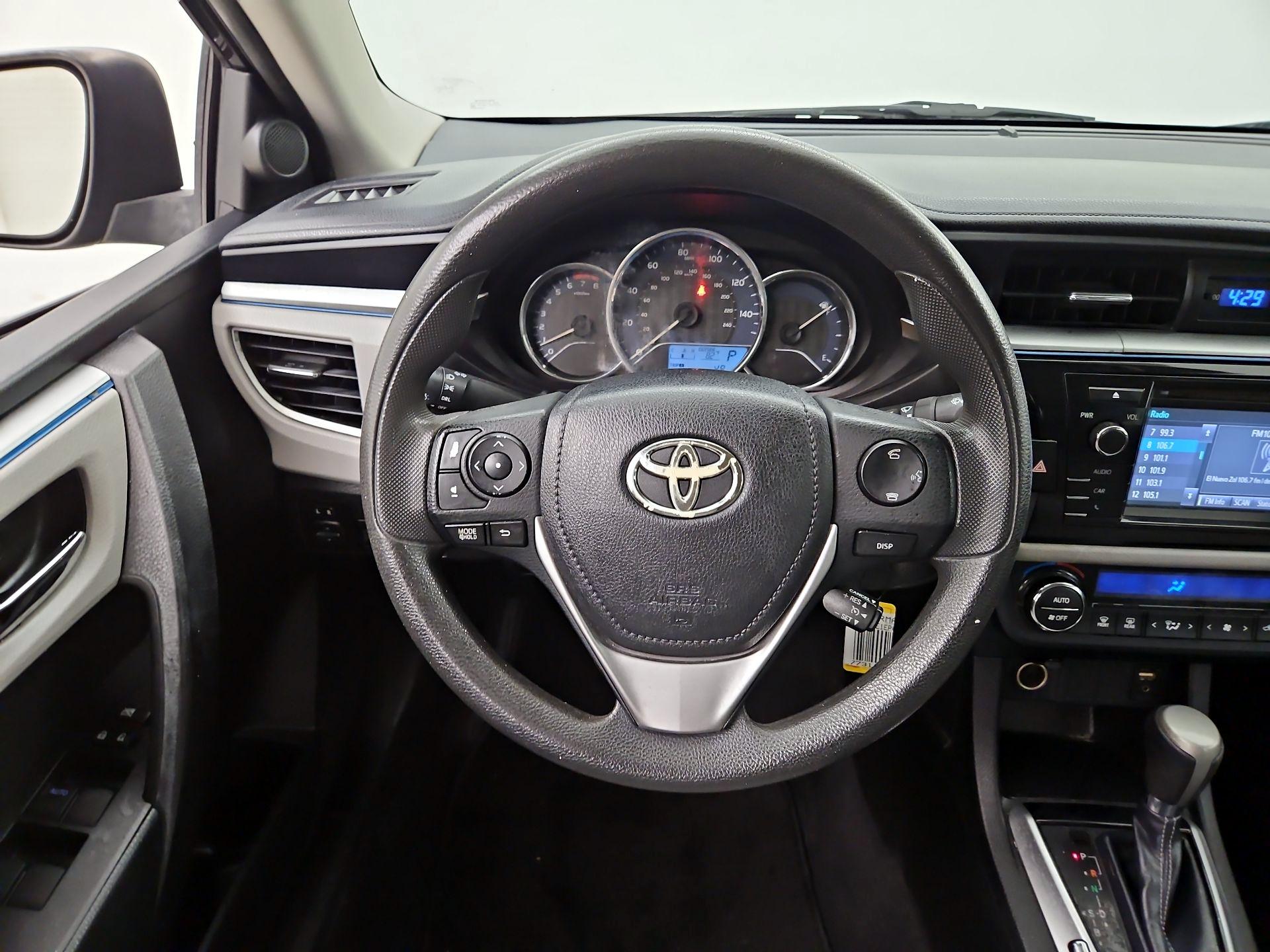 Thumbnail: 2014 Toyota Corolla - 10