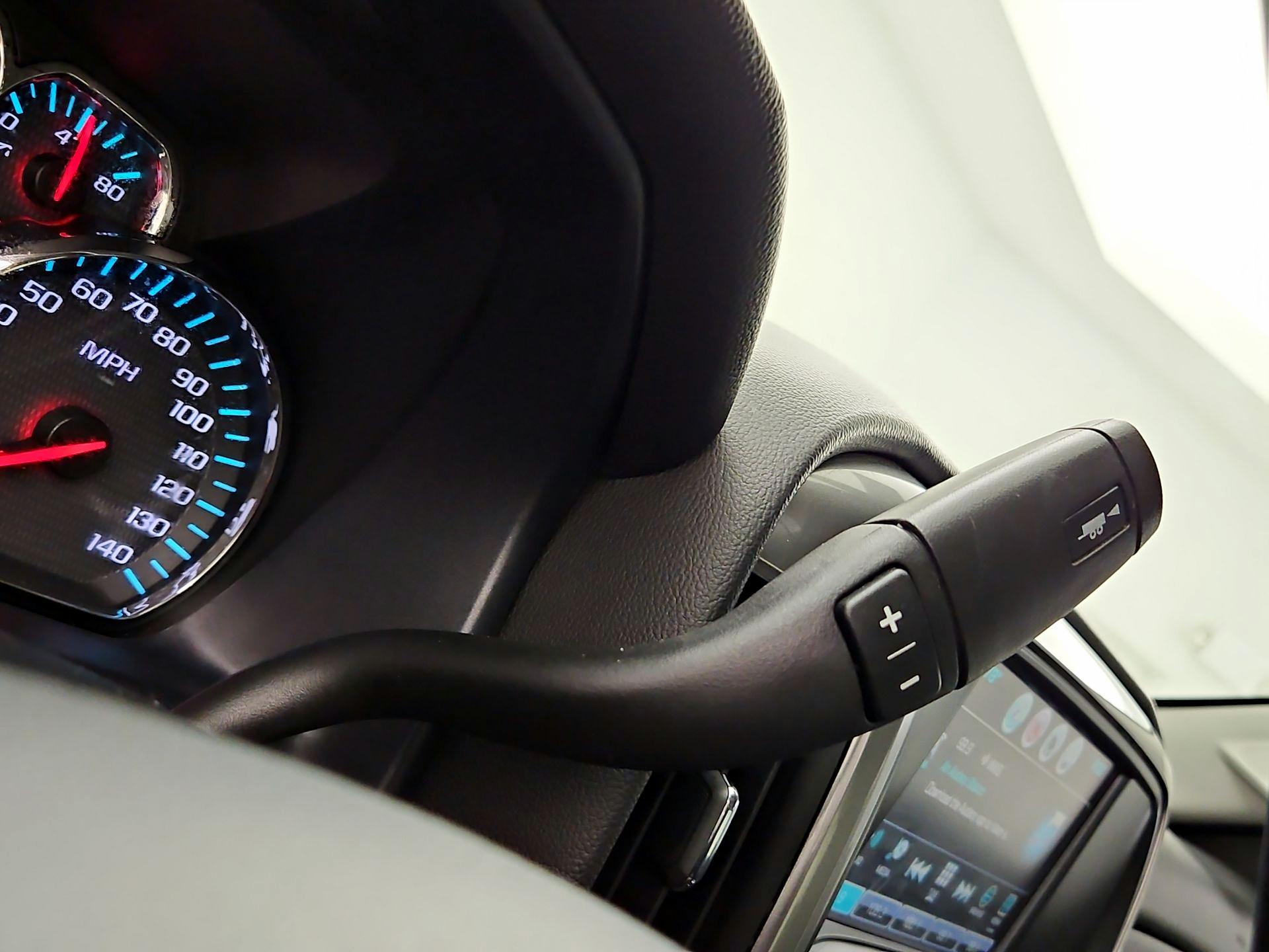Thumbnail: 2016 Chevrolet Silverado 1500 - 17