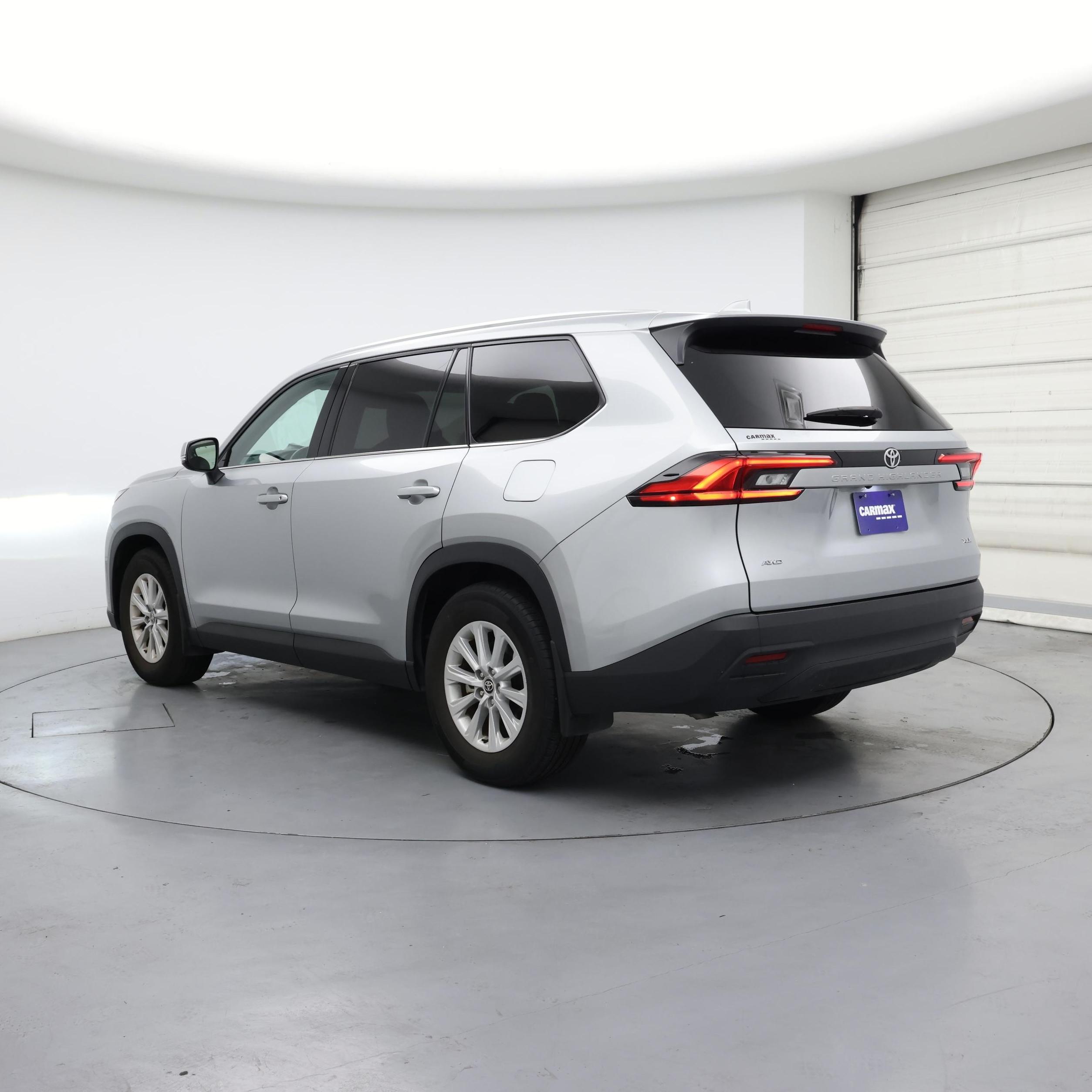 Thumbnail: 2024 Toyota Grand Highlander - 2