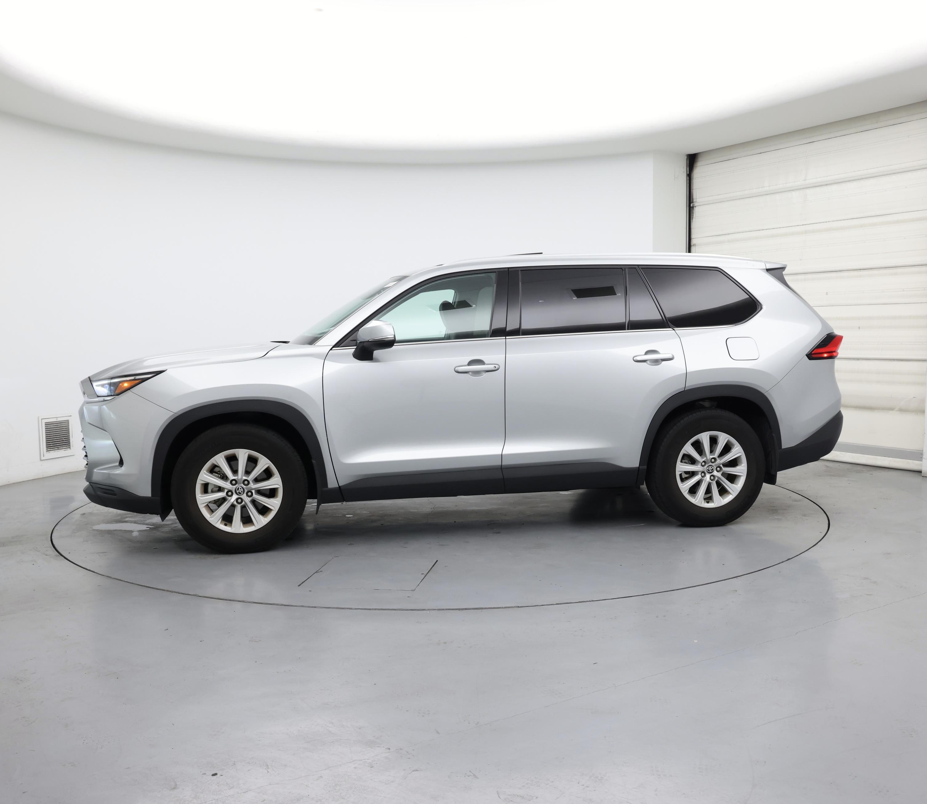 Thumbnail: 2024 Toyota Grand Highlander - 3