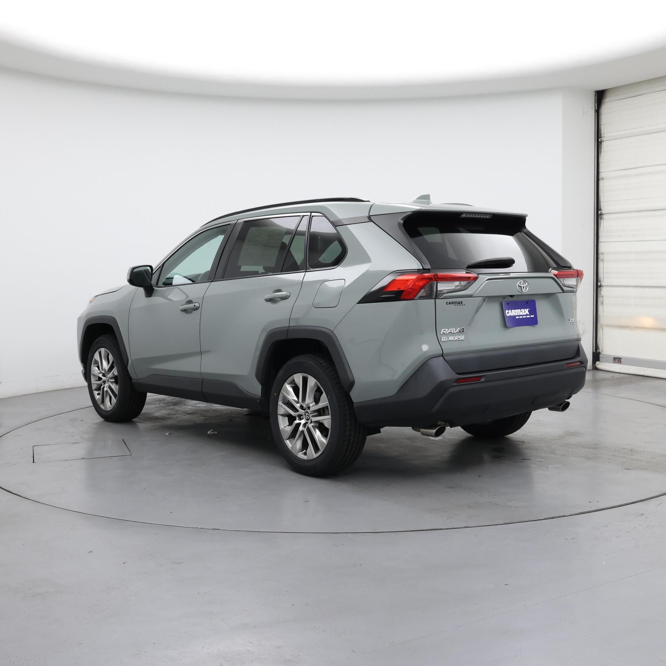 Thumbnail: 2020 Toyota RAV4 - 2