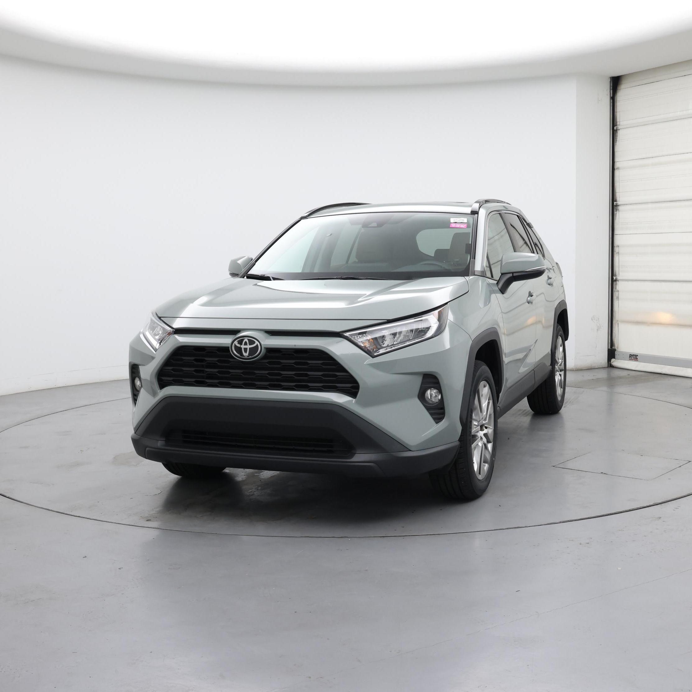 Thumbnail: 2020 Toyota RAV4 - 4