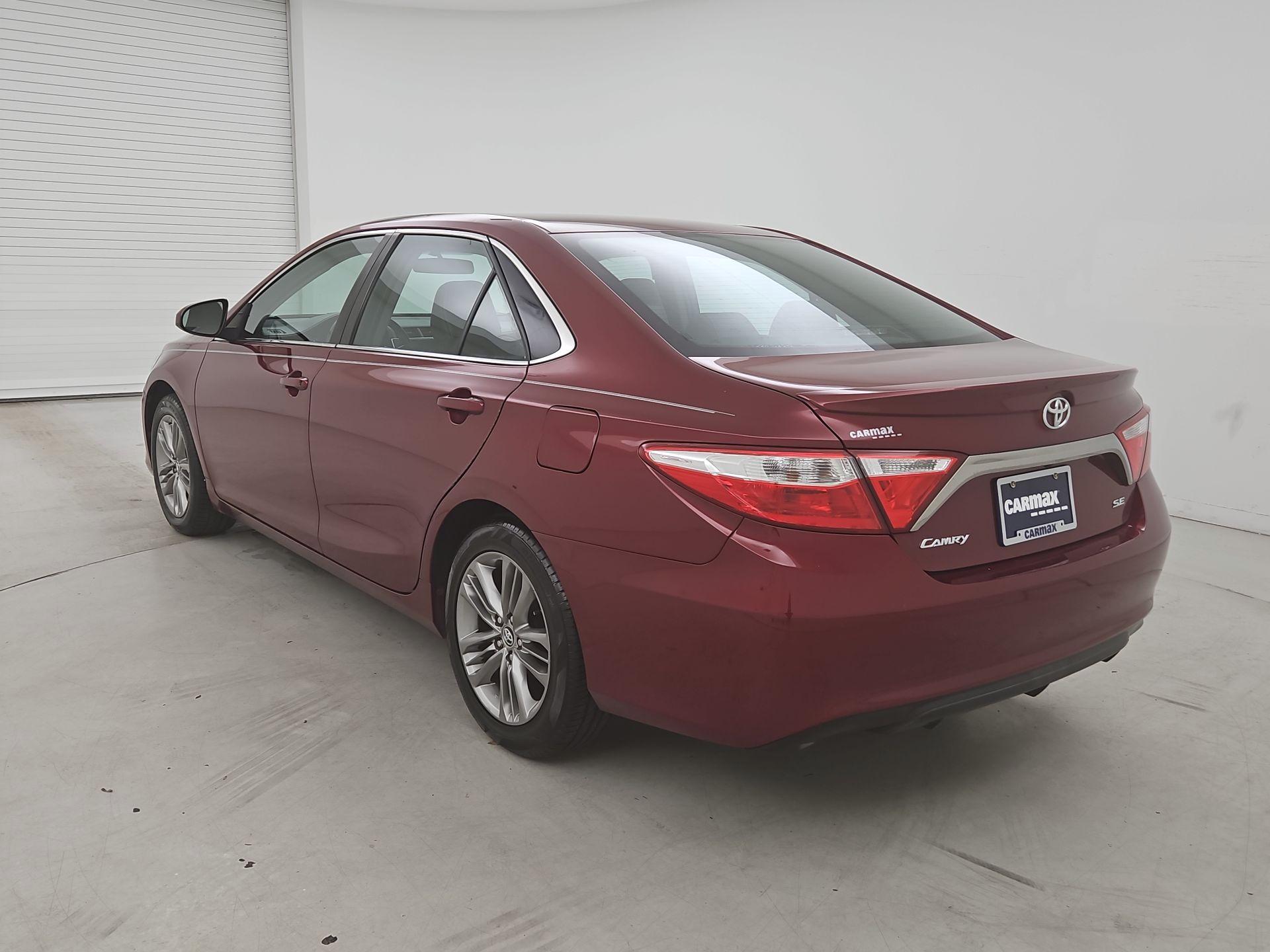 Thumbnail: 2016 Toyota Camry - 7