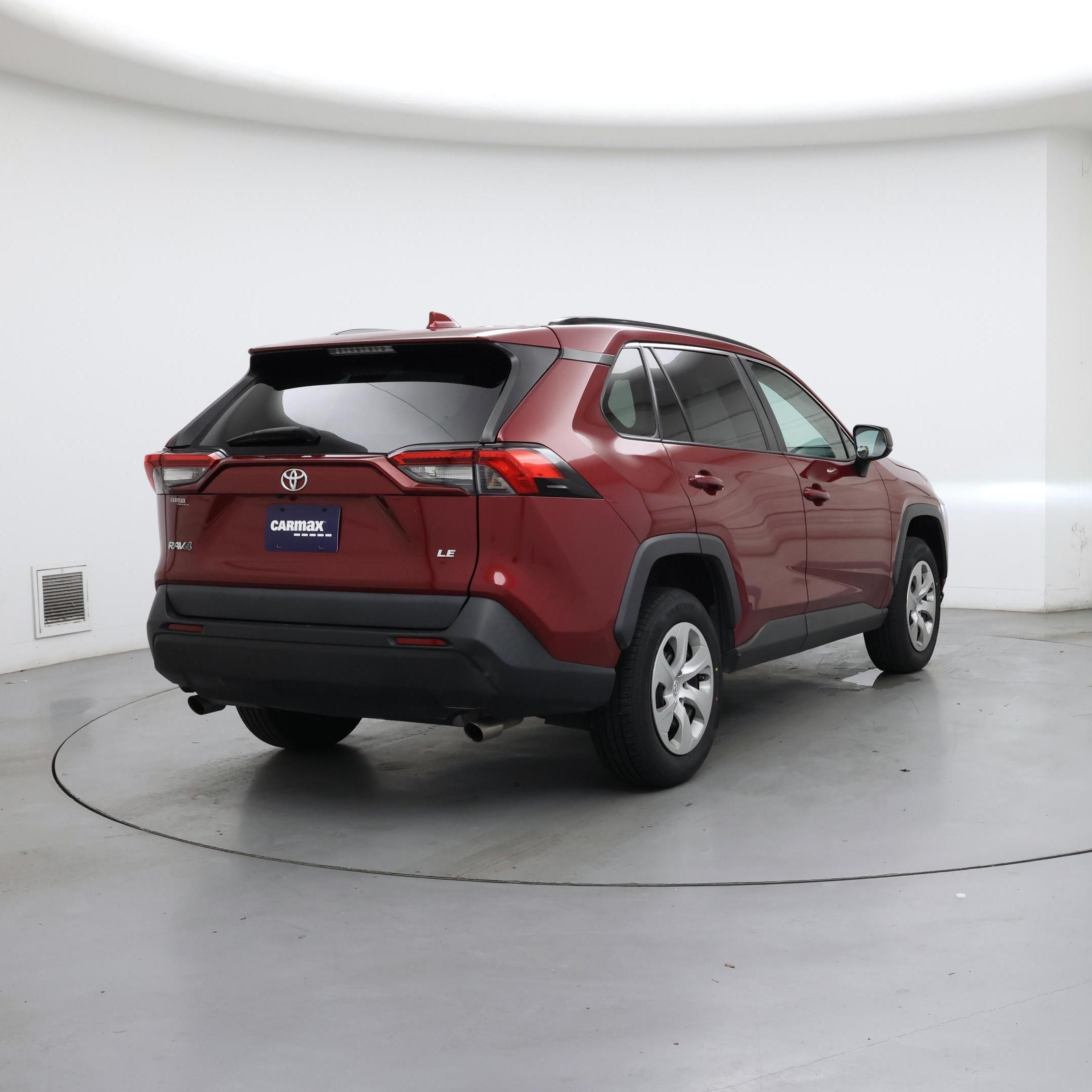 Thumbnail: 2021 Toyota RAV4 - 8