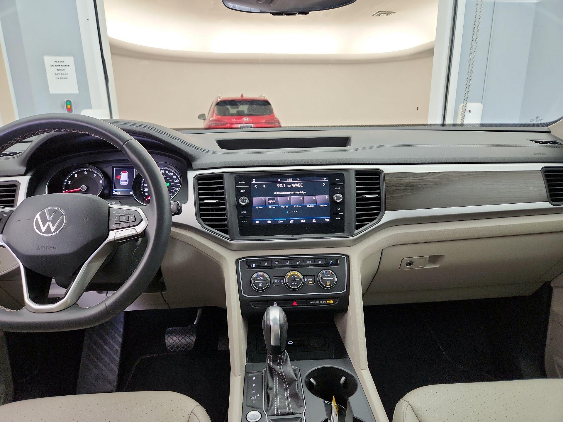 Thumbnail: 2021 Volkswagen Atlas - 9
