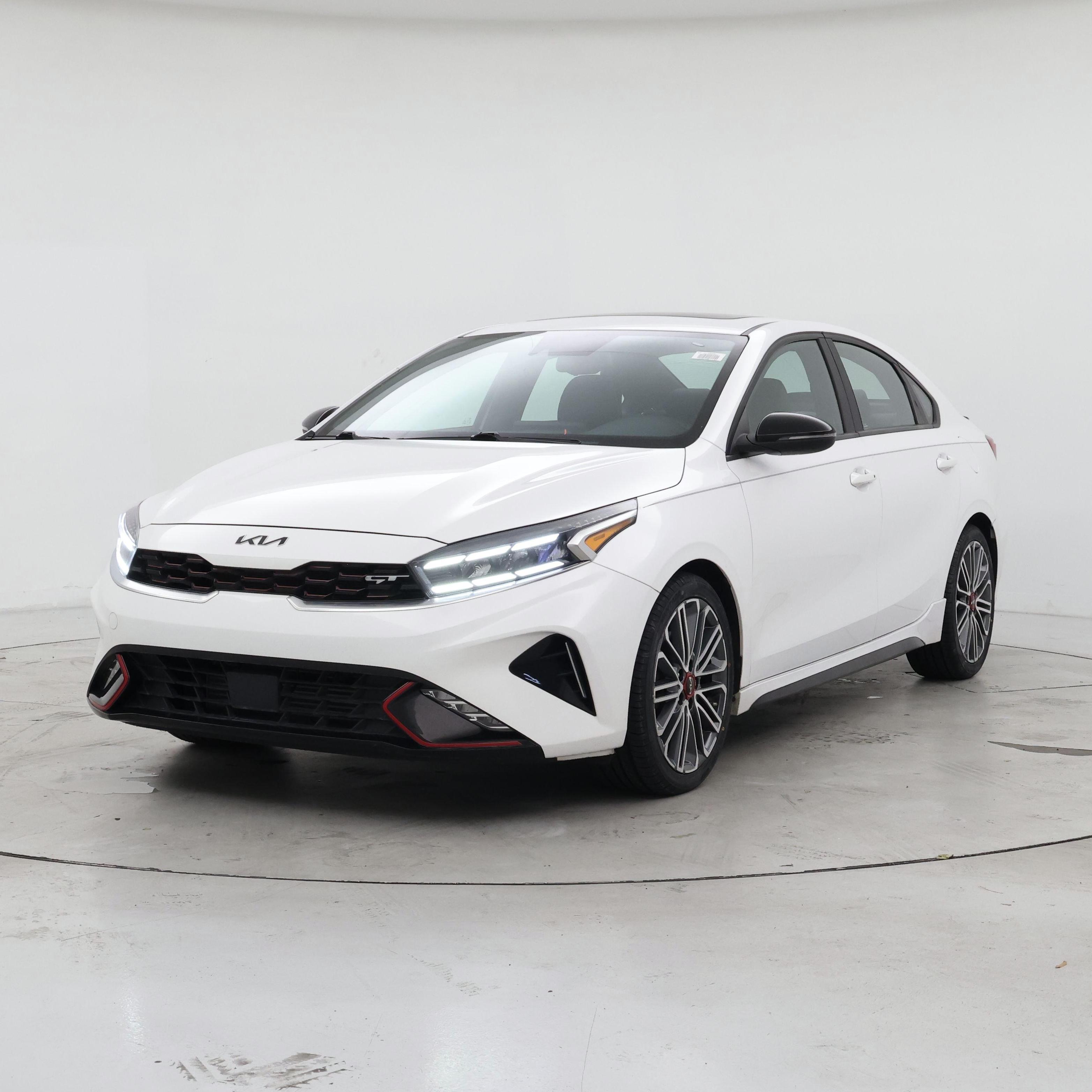 Thumbnail: 2022 Kia Forte - 4