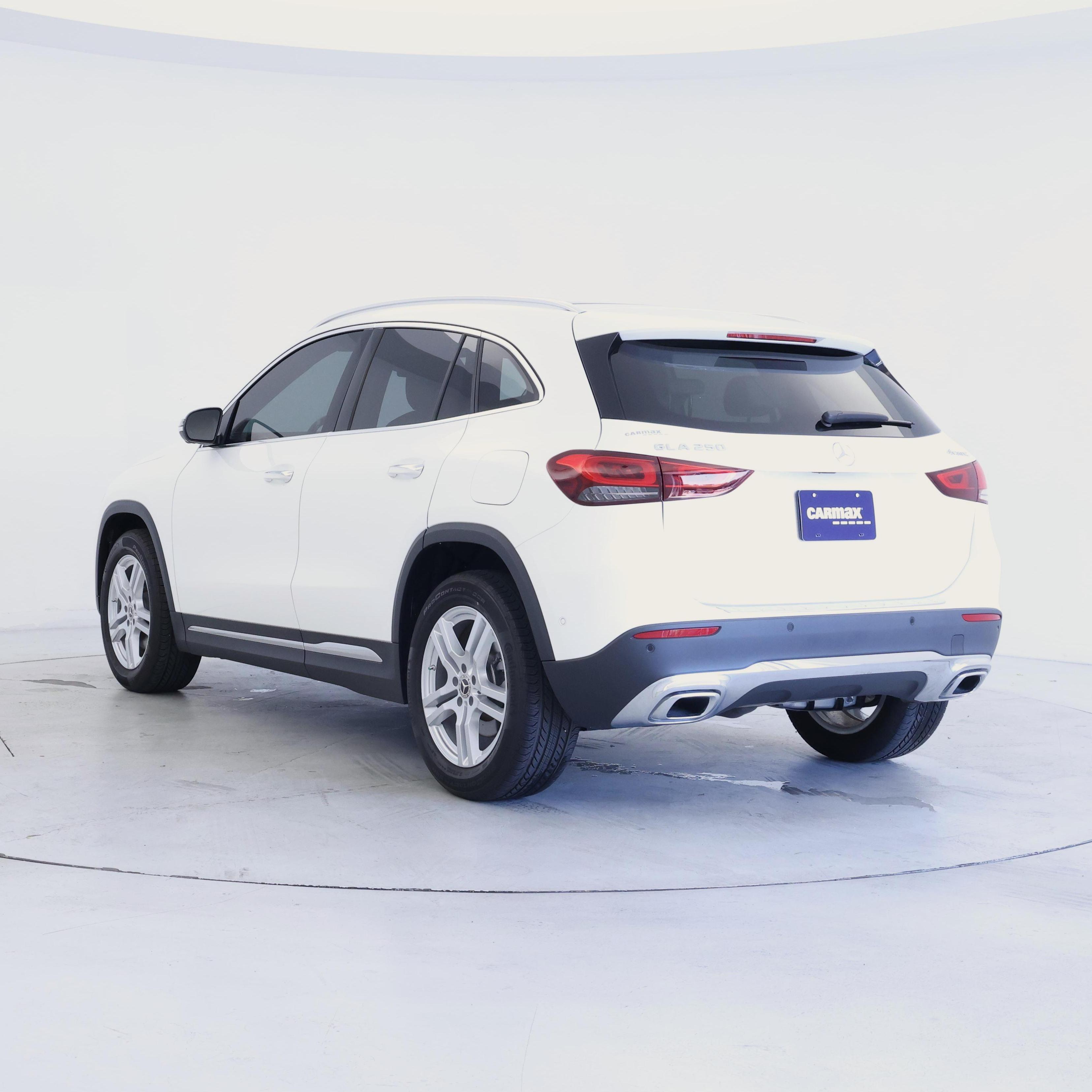 Thumbnail: 2021 Mercedes-Benz GLA - 2