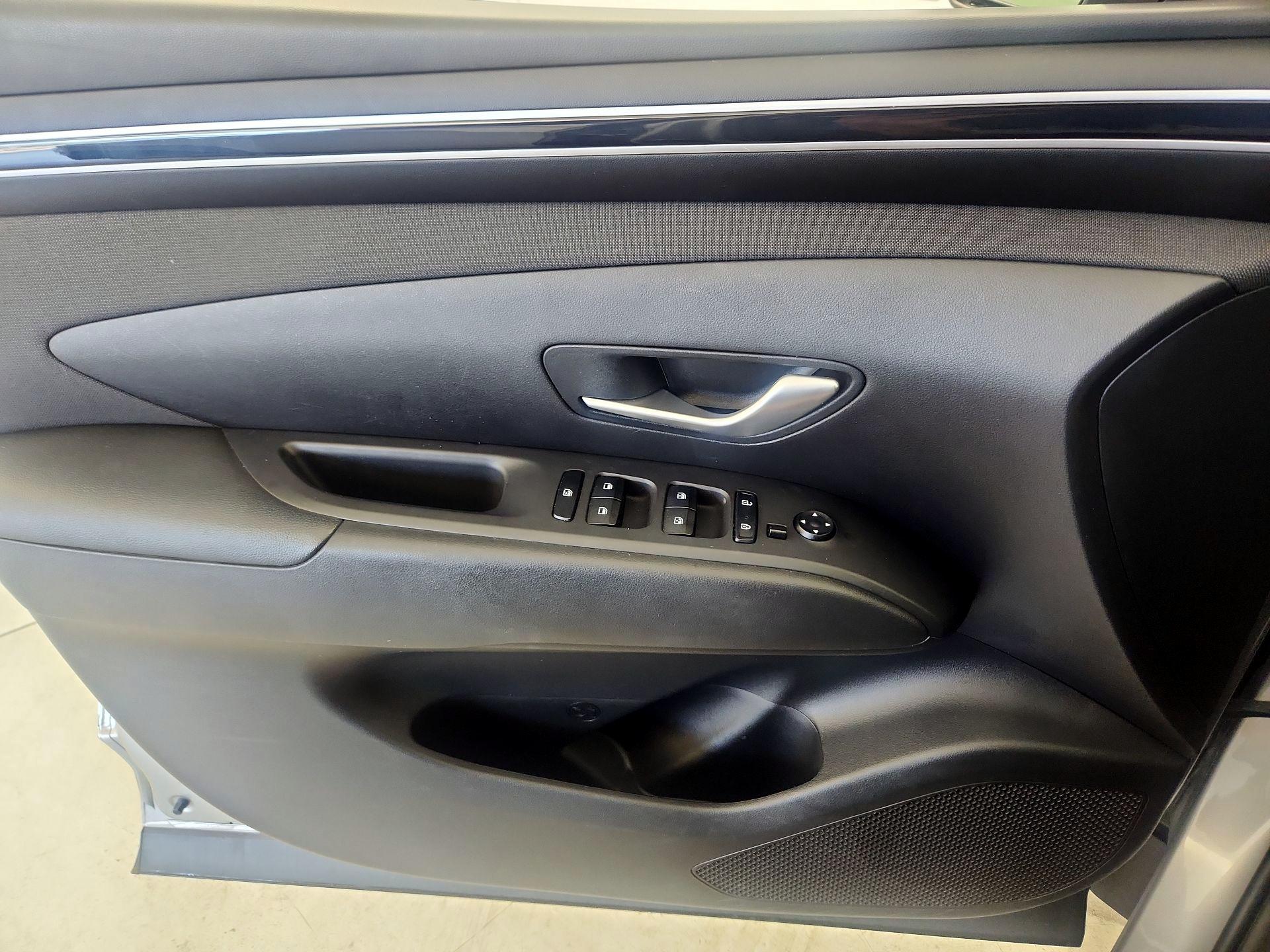 Thumbnail: 2023 Hyundai Tucson - 12