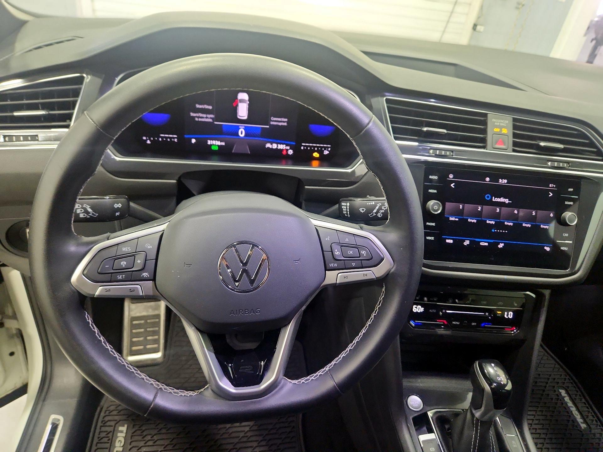 Thumbnail: 2023 Volkswagen Tiguan - 9