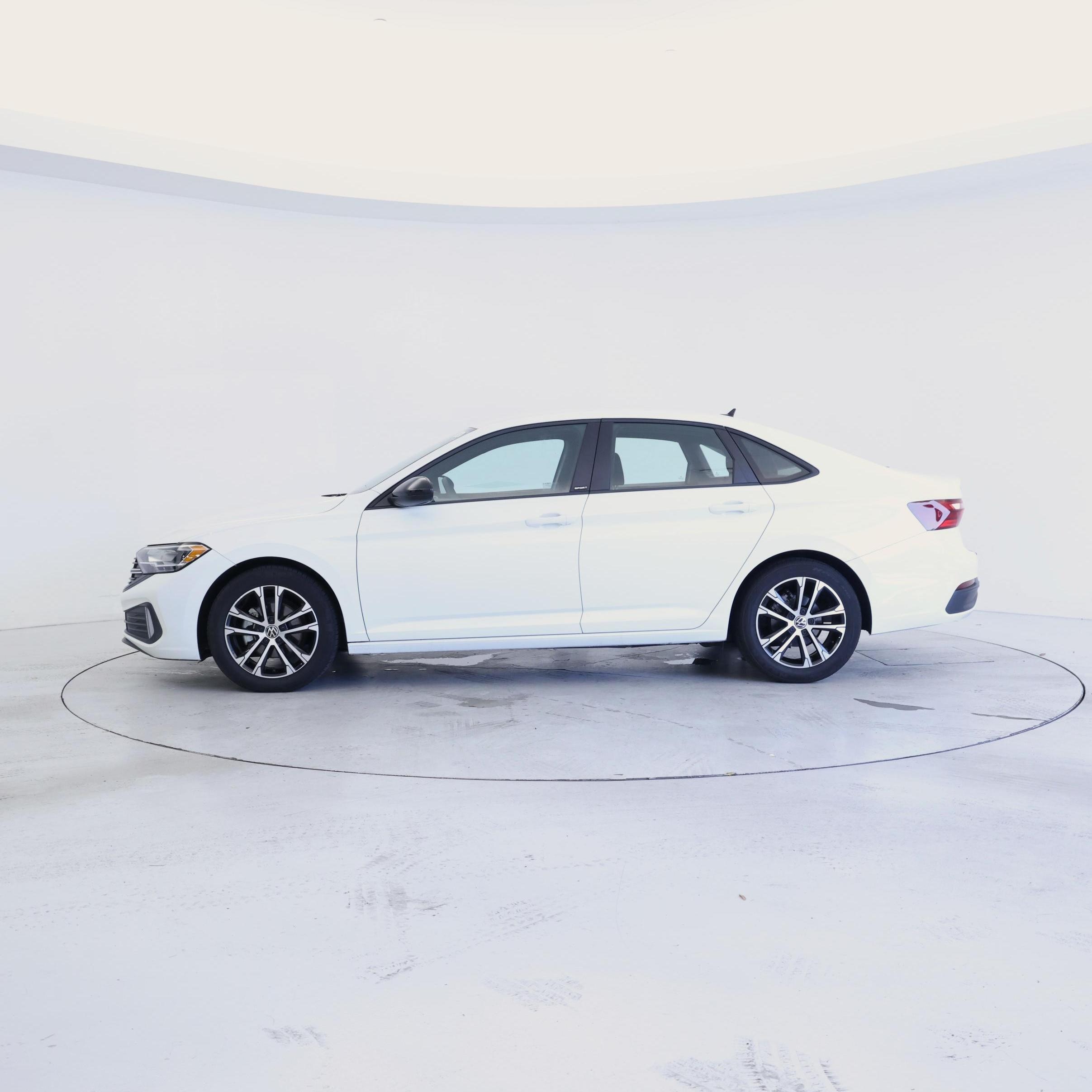 Thumbnail: 2023 Volkswagen Jetta - 3