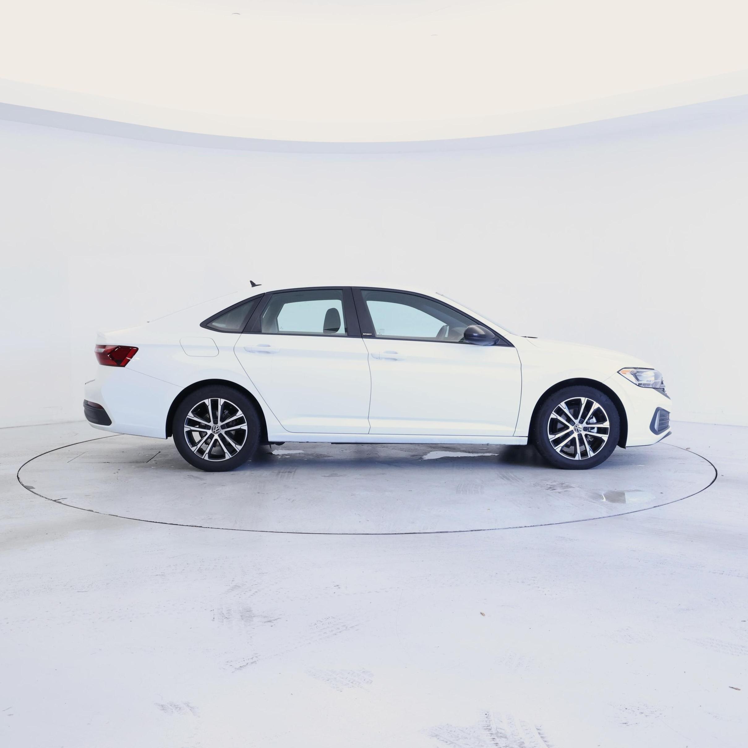 Thumbnail: 2023 Volkswagen Jetta - 7