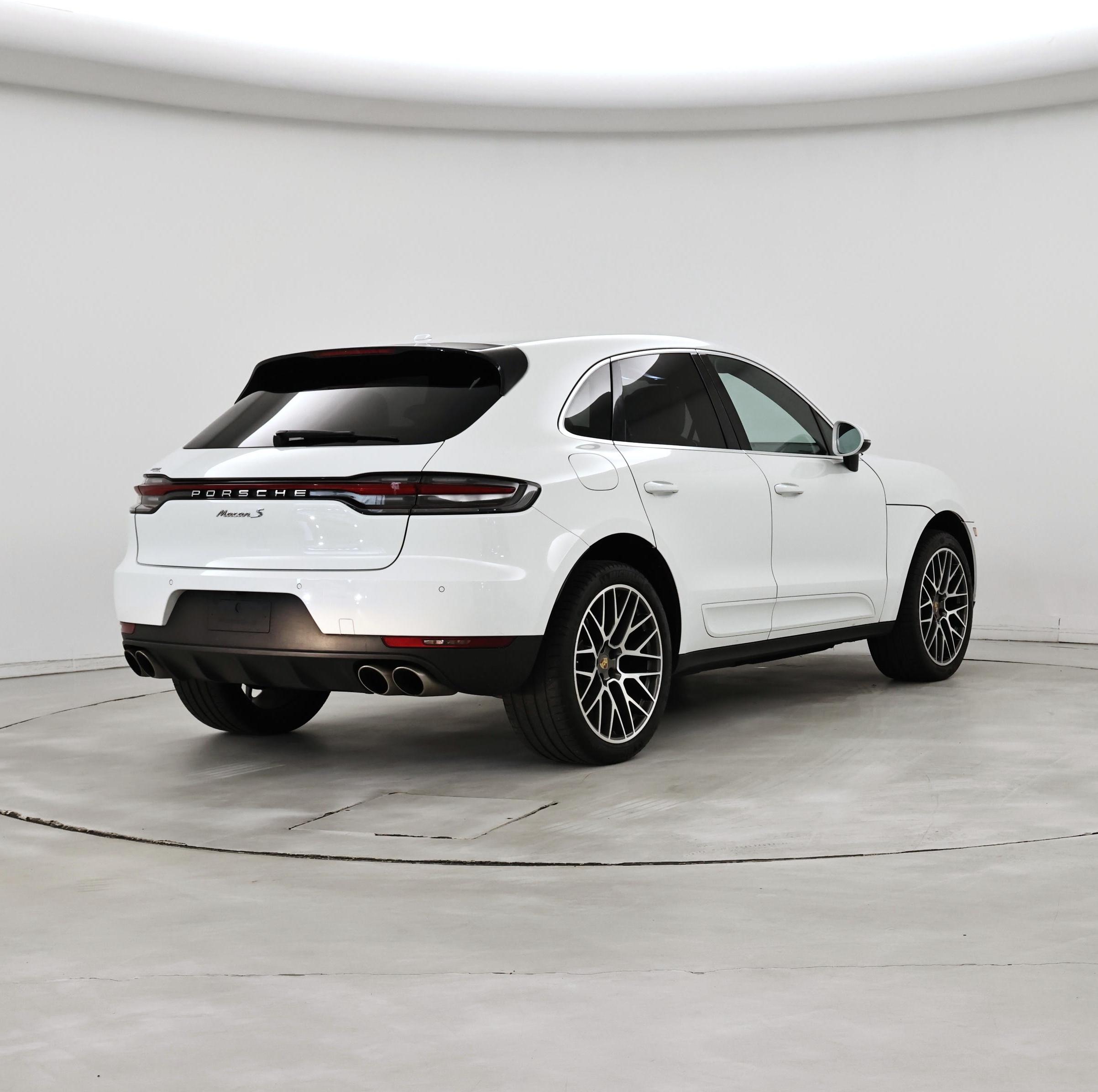 Thumbnail: 2020 Porsche Macan - 8