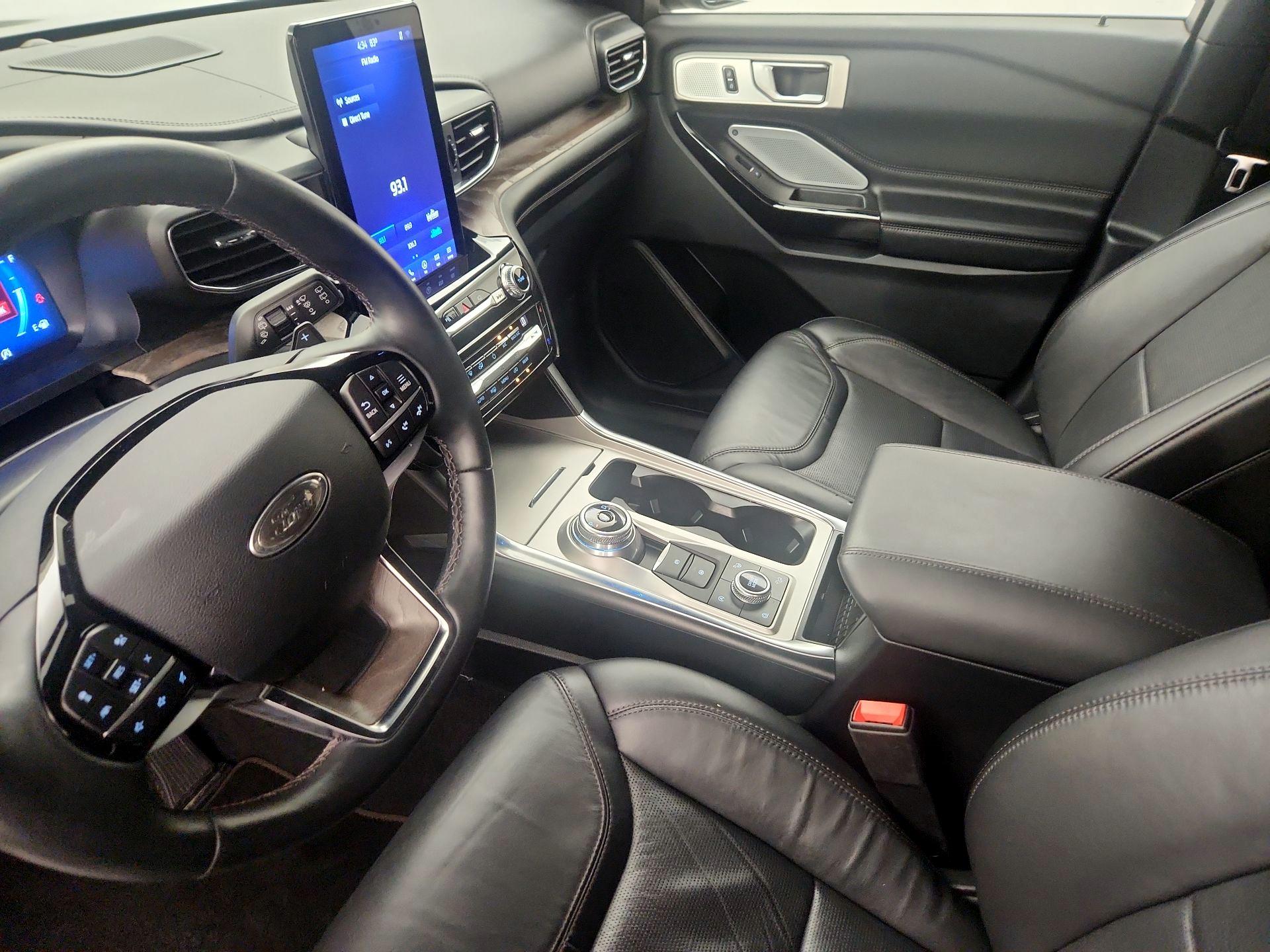 Thumbnail: 2021 Ford Explorer - 11