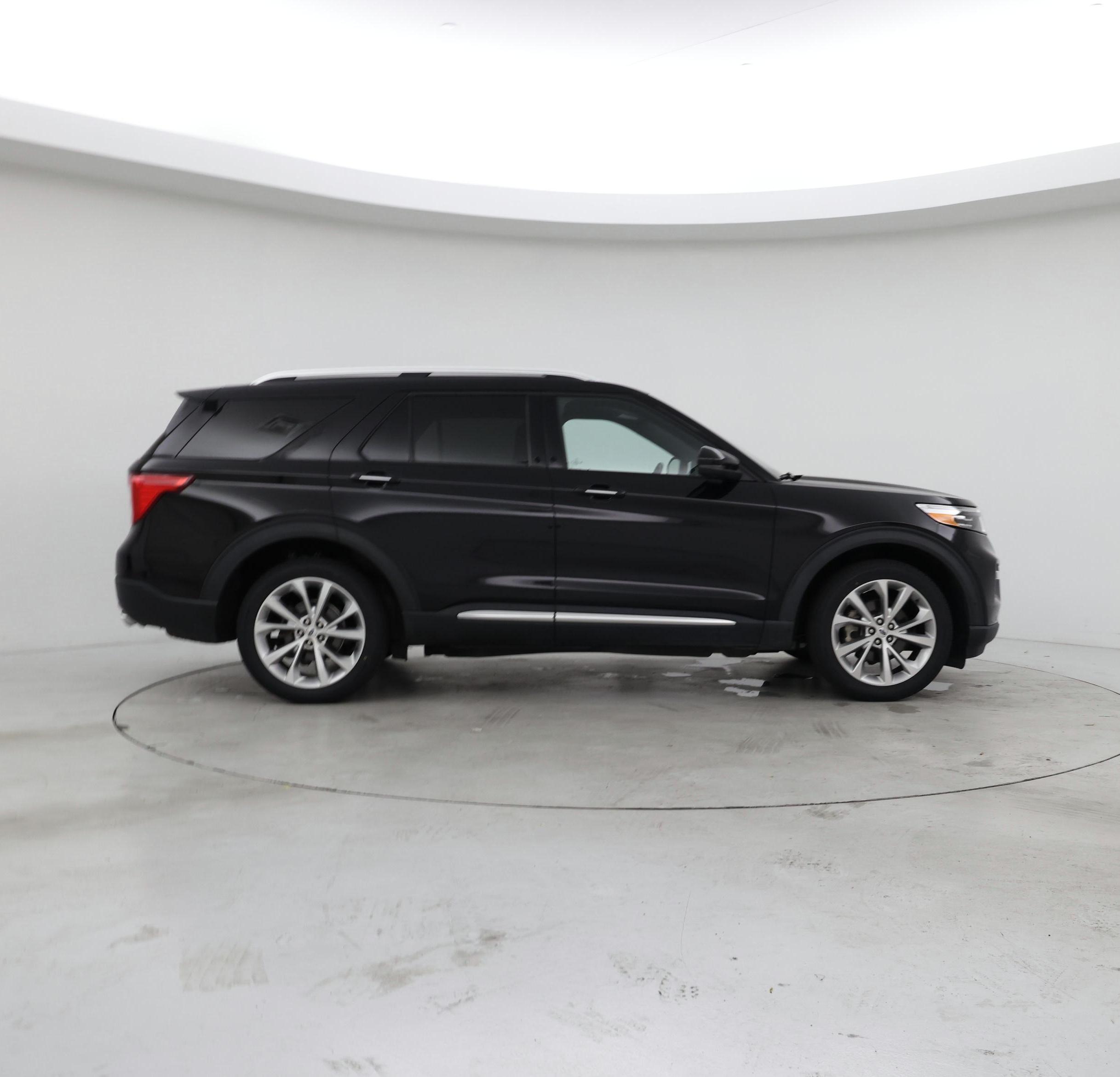 Thumbnail: 2021 Ford Explorer - 7