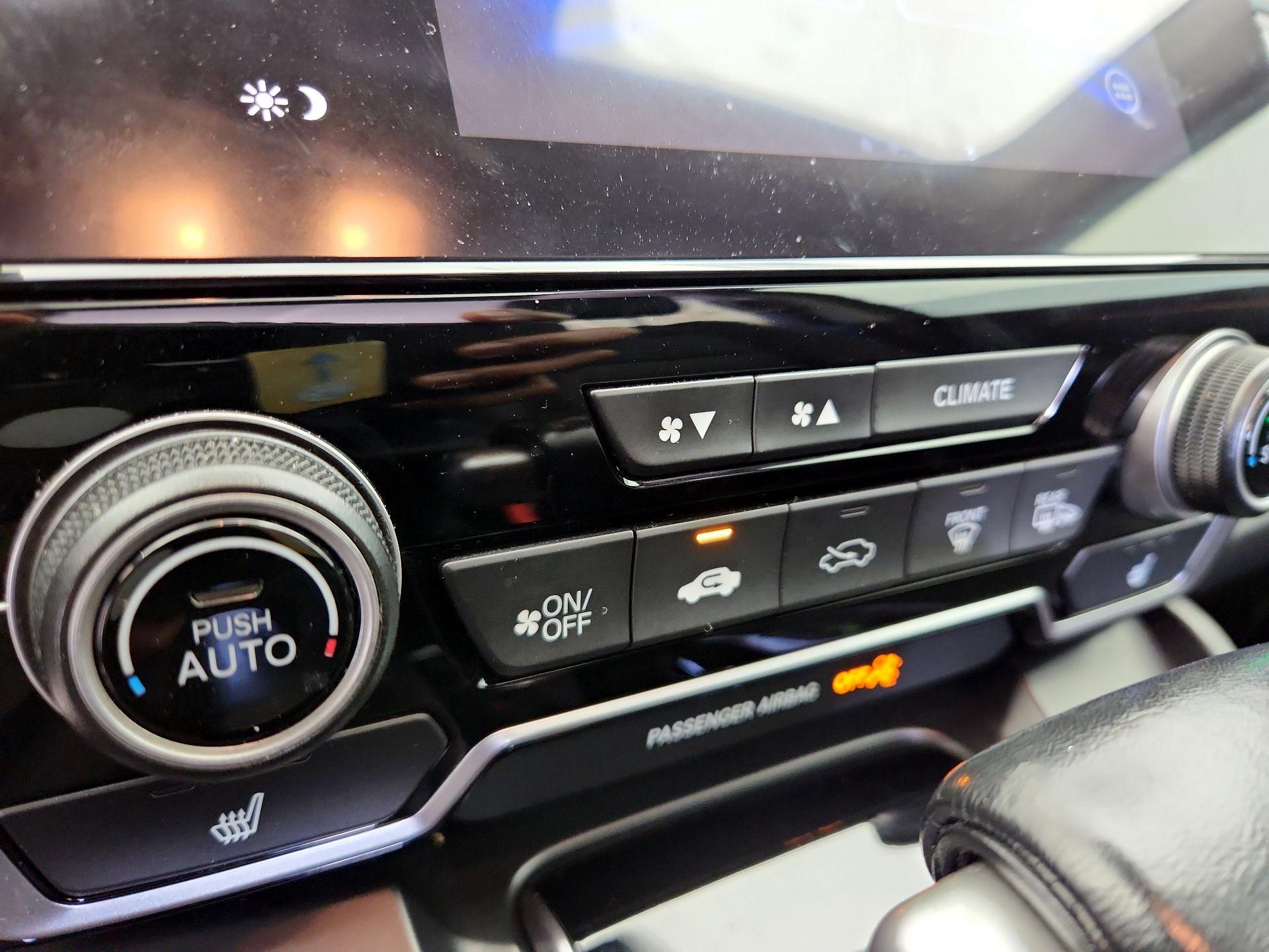Thumbnail: 2020 Honda CR-V - 16