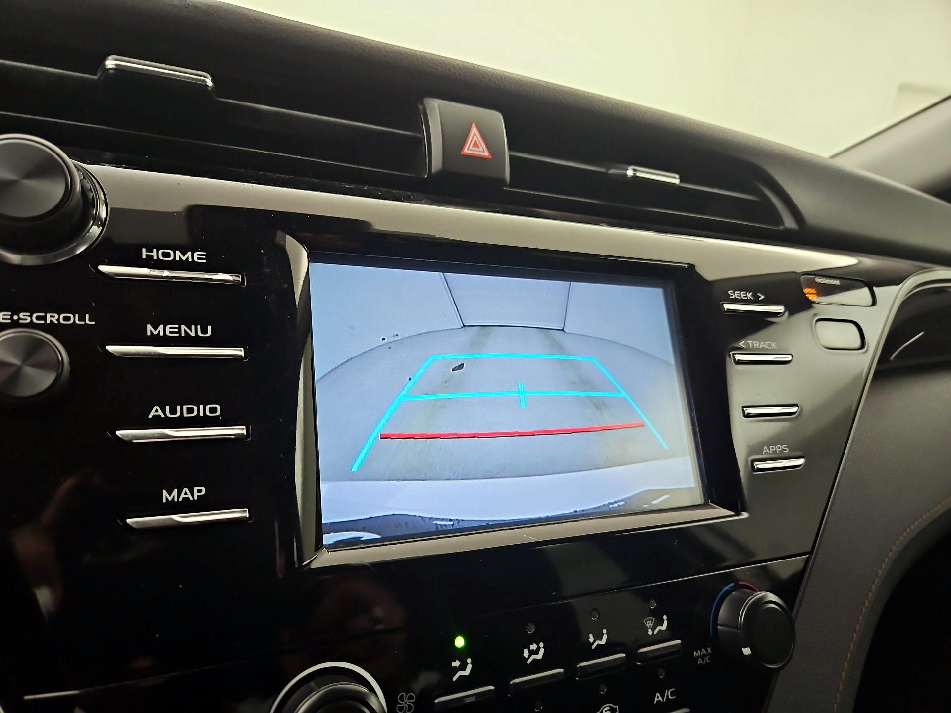 Thumbnail: 2019 Toyota Camry - 14