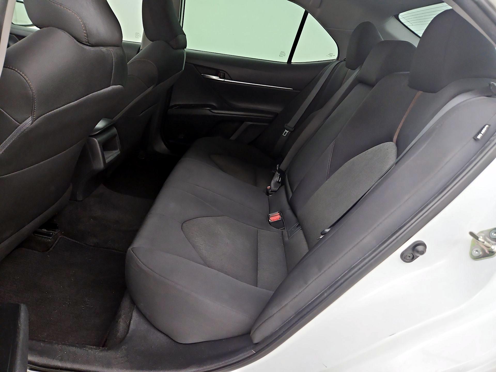 Thumbnail: 2019 Toyota Camry - 19