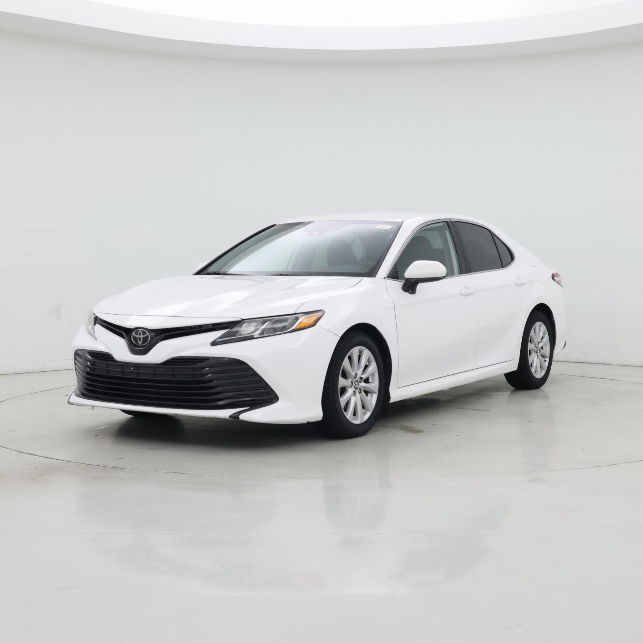 Thumbnail: 2019 Toyota Camry - 4