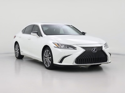 White 2019 Lexus ES 300h