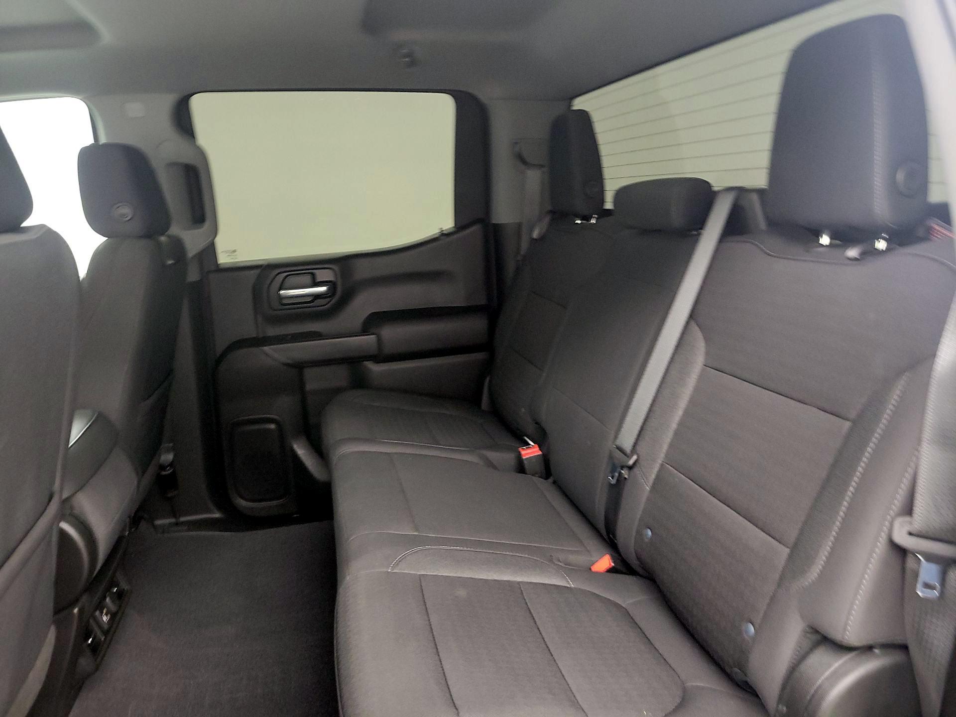 Thumbnail: 2021 Chevrolet Silverado 1500 - 19