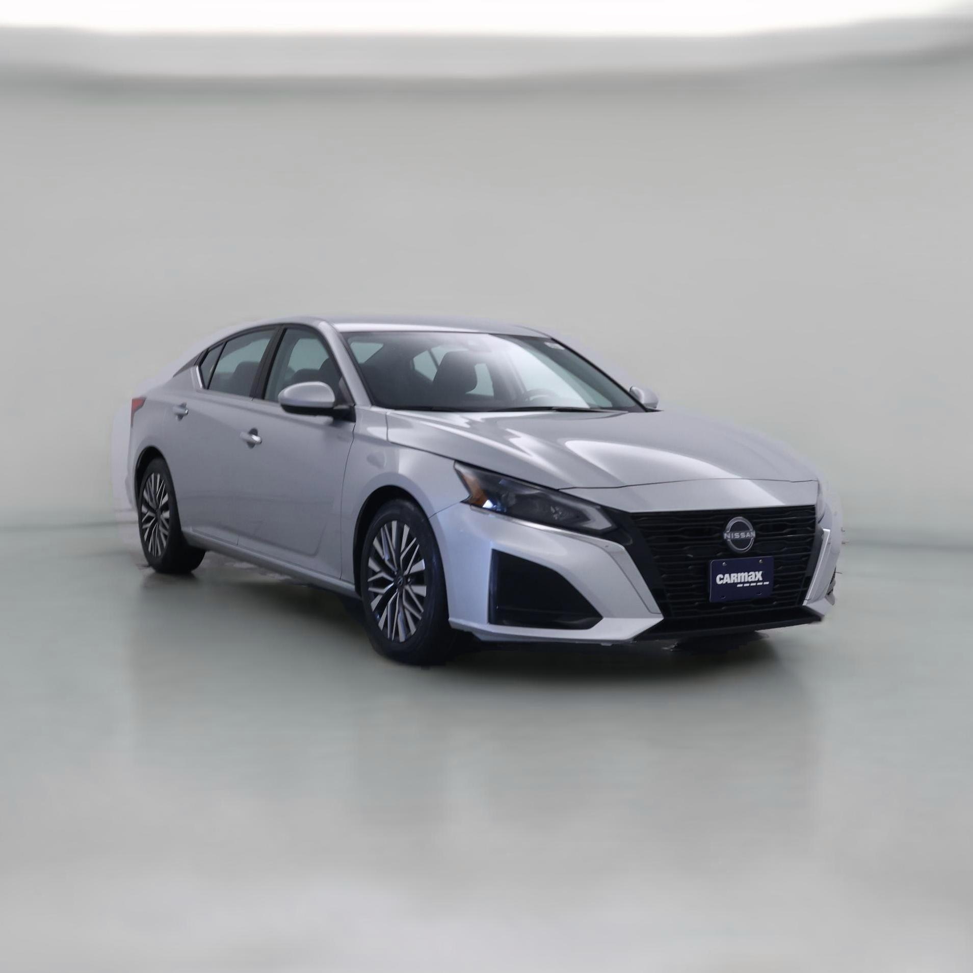Thumbnail: 2023 Nissan Altima - 1