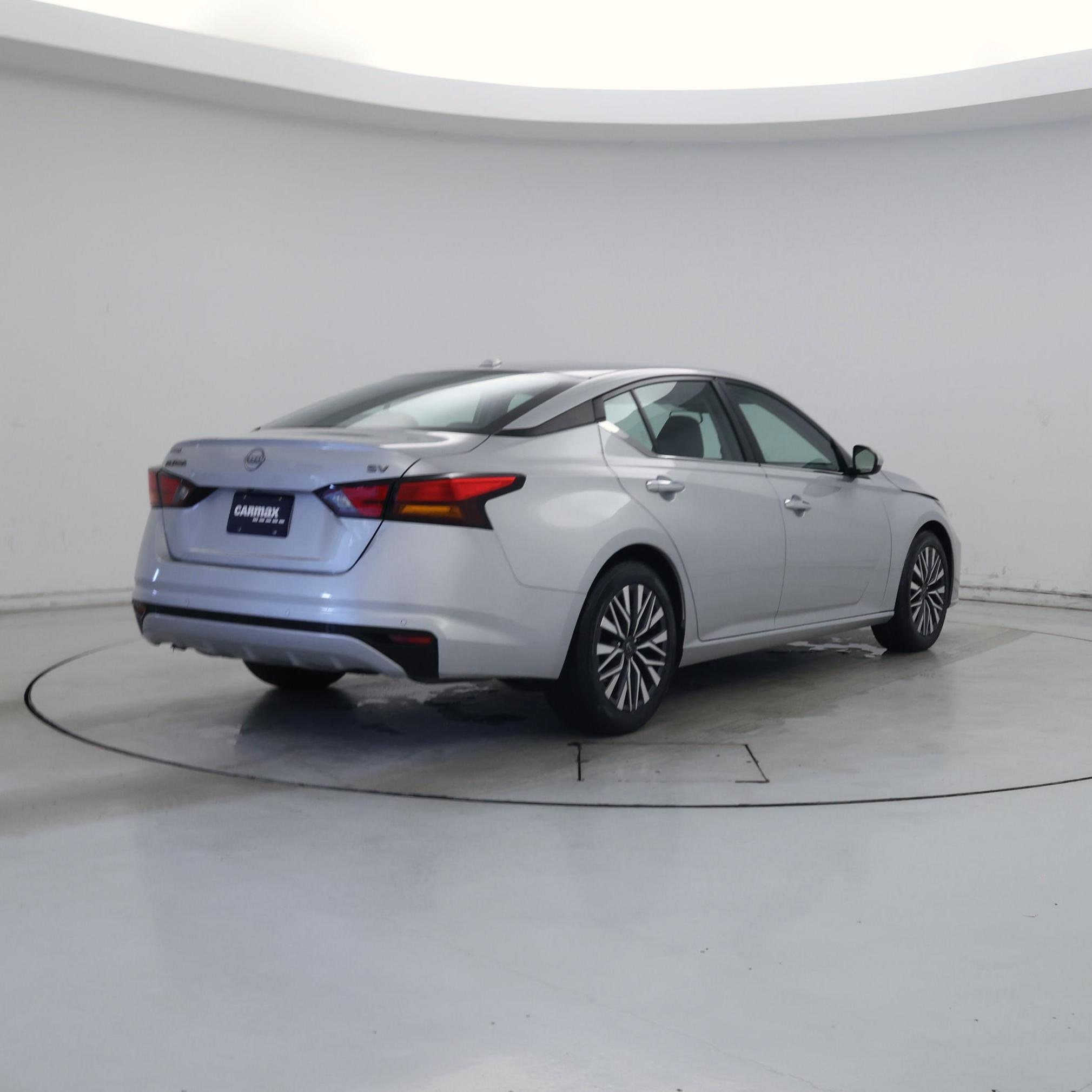 Thumbnail: 2023 Nissan Altima - 8