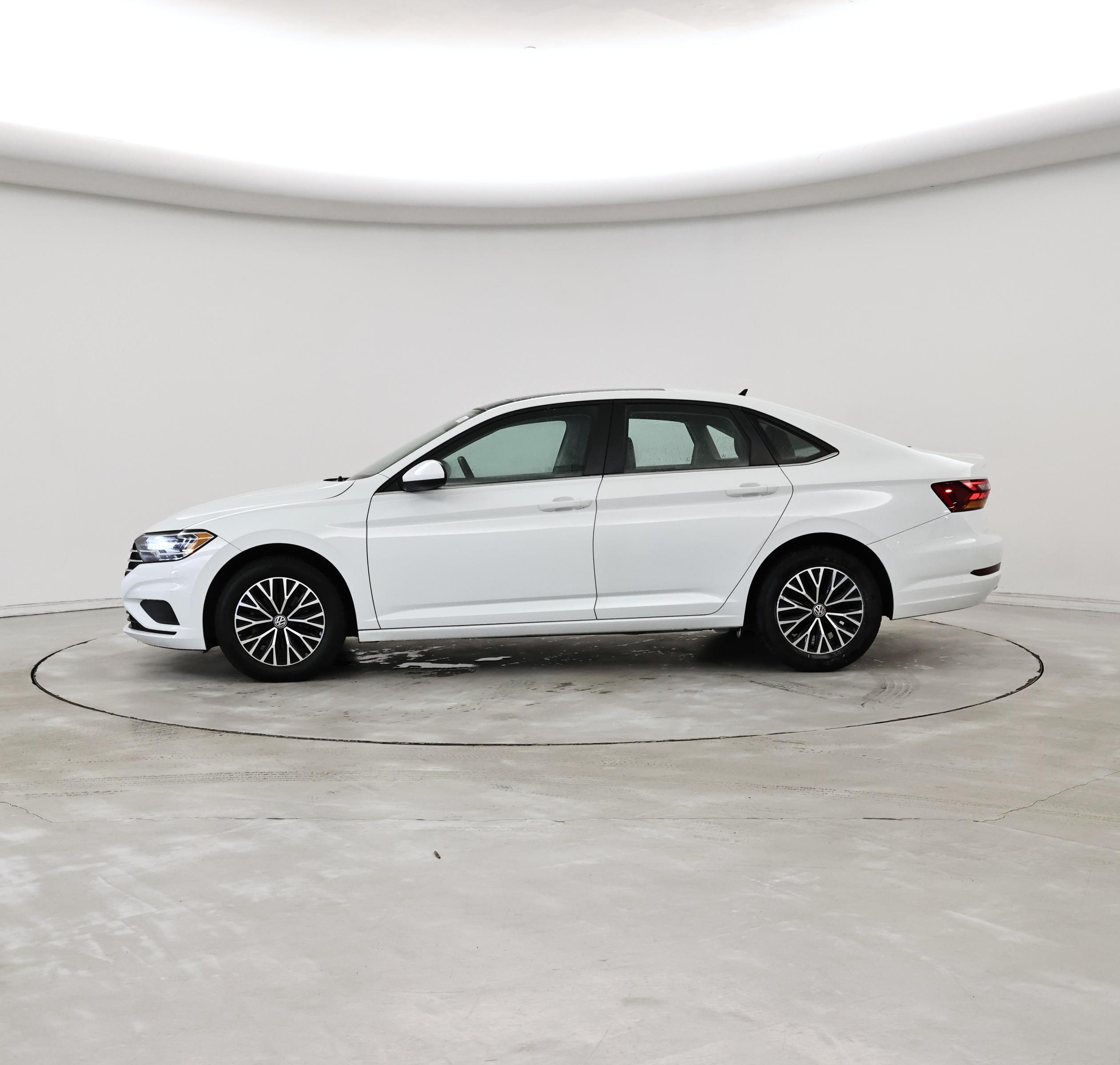 Thumbnail: 2019 Volkswagen Jetta - 3