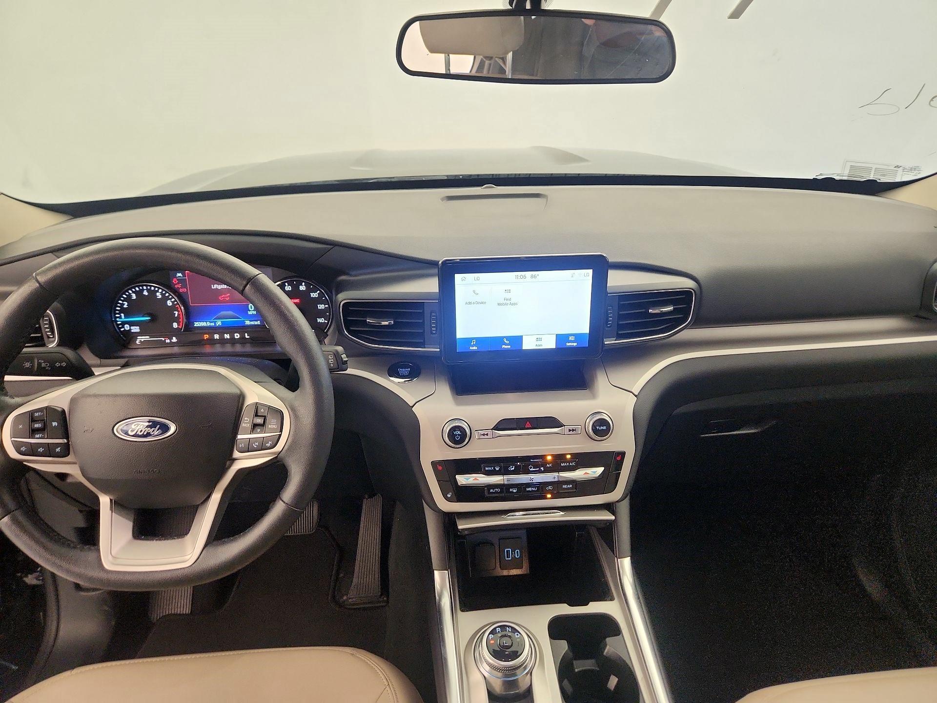 Thumbnail: 2024 Ford Explorer - 8