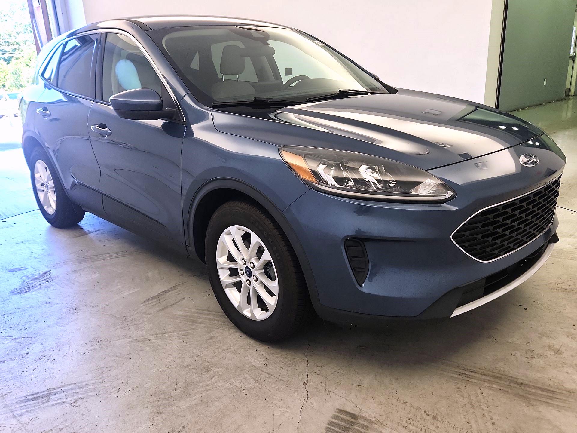 Thumbnail: 2020 Ford Escape - 1