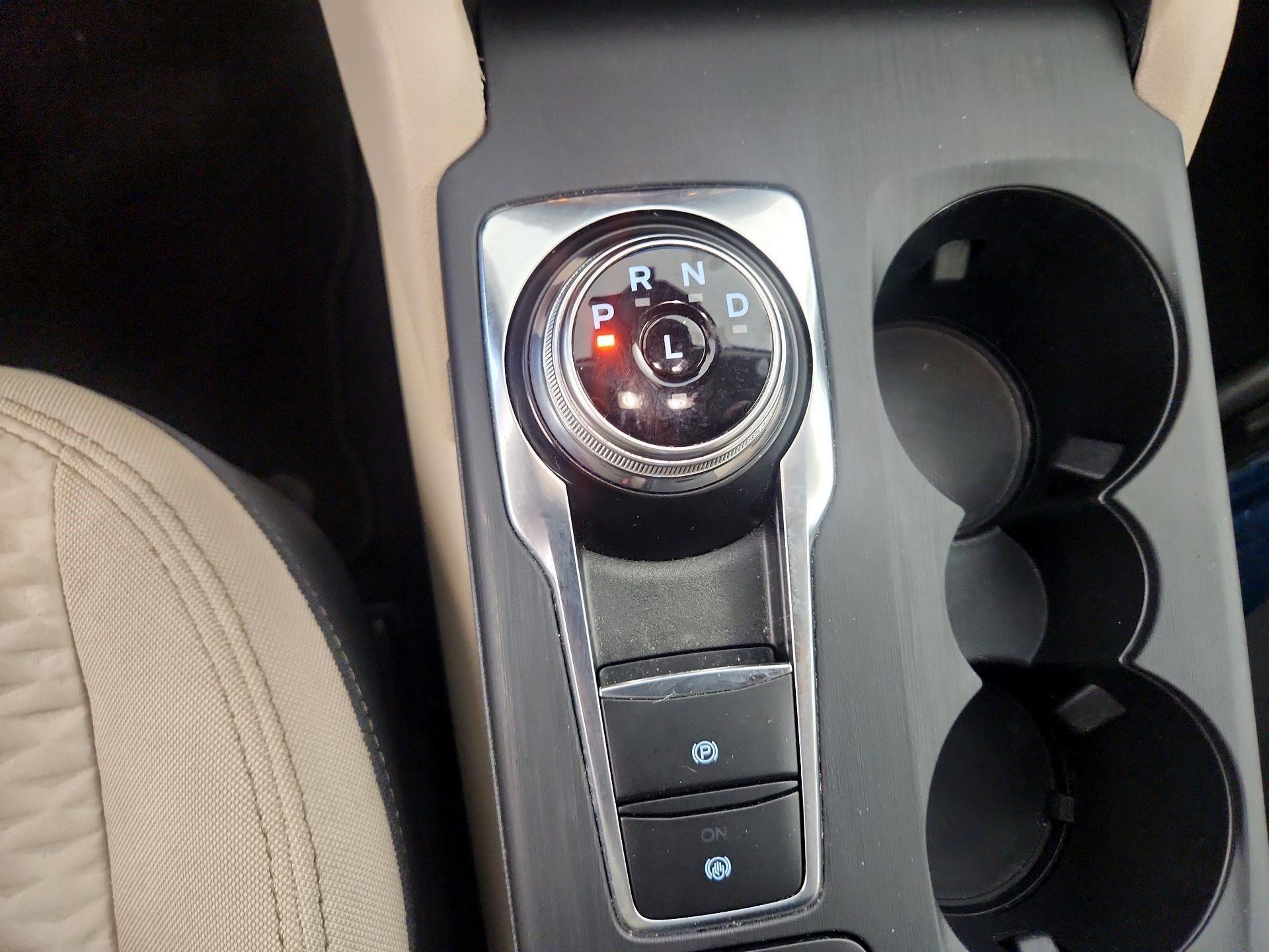 Thumbnail: 2020 Ford Escape - 15