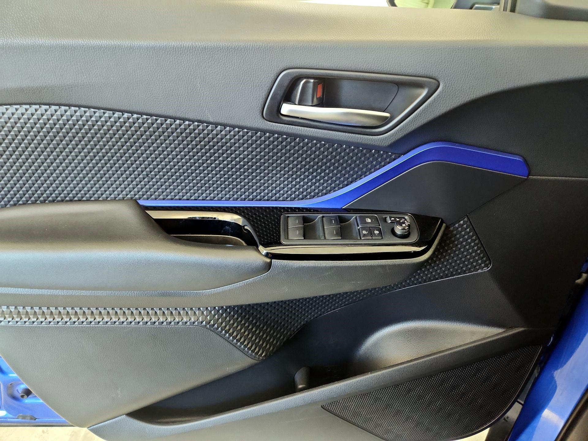 Thumbnail: 2021 Toyota C-HR - 12