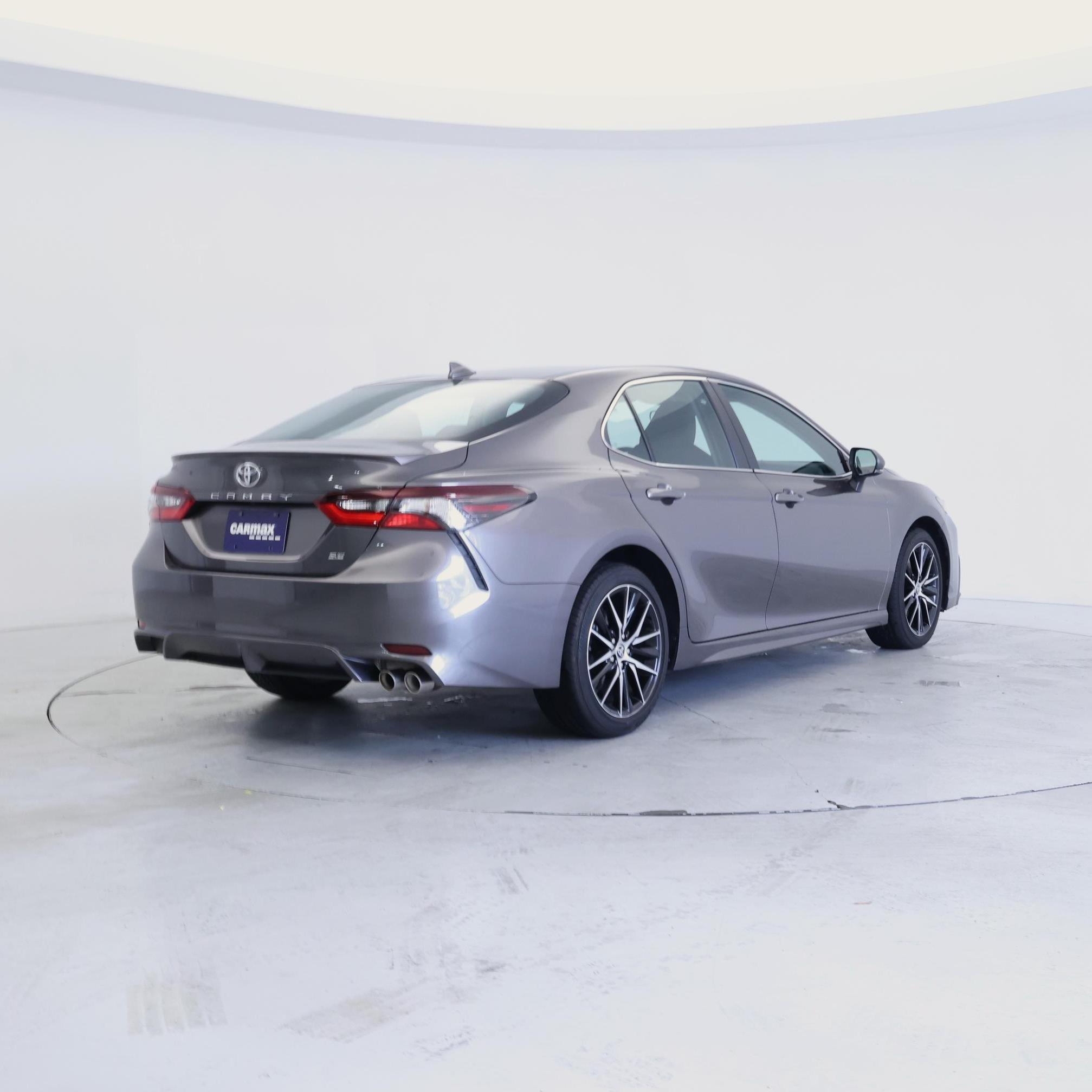 Thumbnail: 2022 Toyota Camry - 8