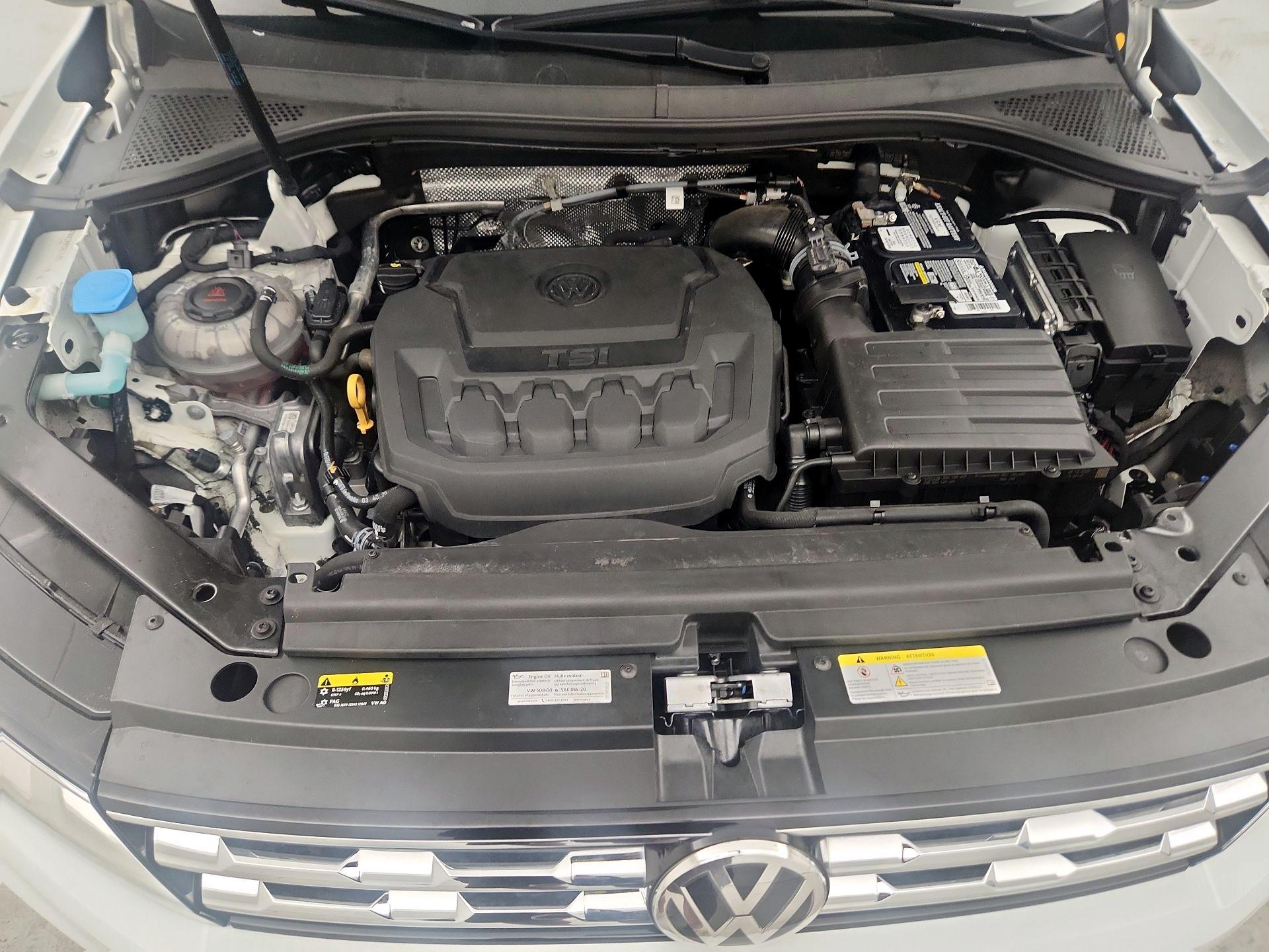 Thumbnail: 2021 Volkswagen Tiguan - 18