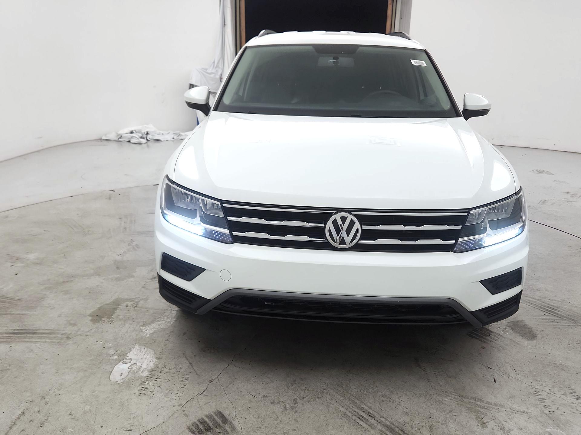 Thumbnail: 2021 Volkswagen Tiguan - 2