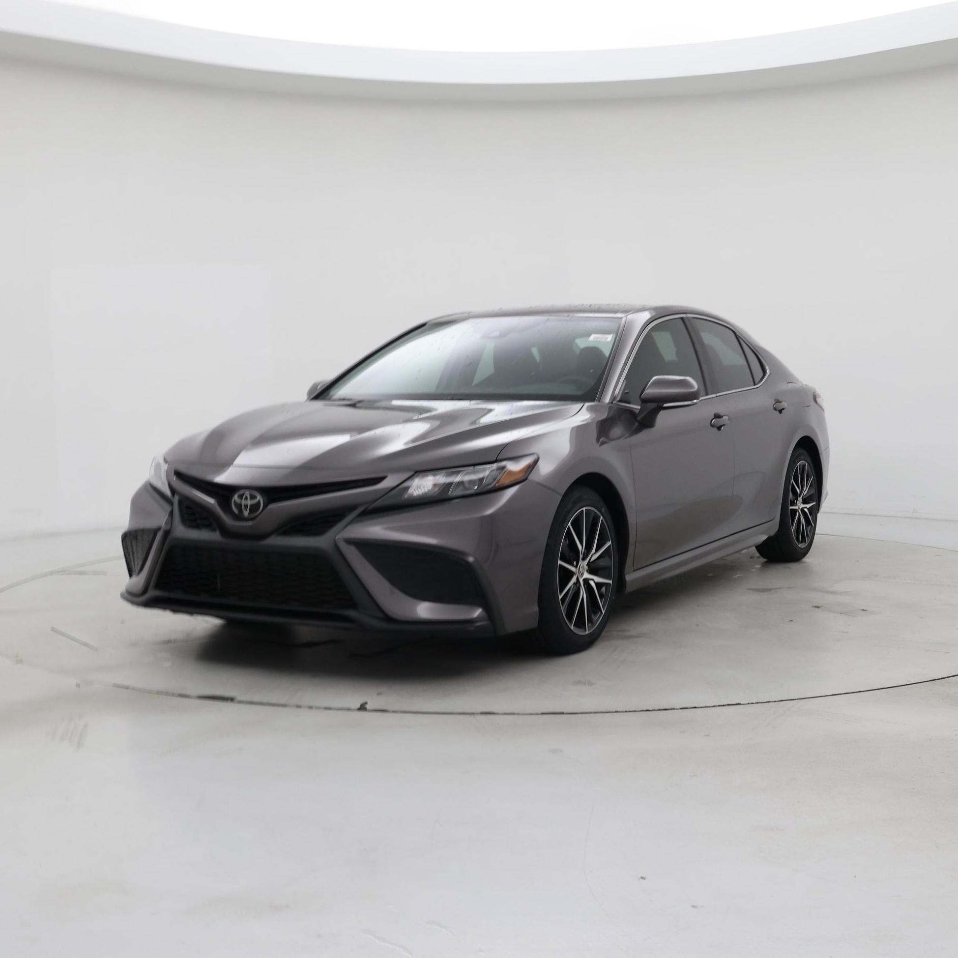 Thumbnail: 2022 Toyota Camry - 4