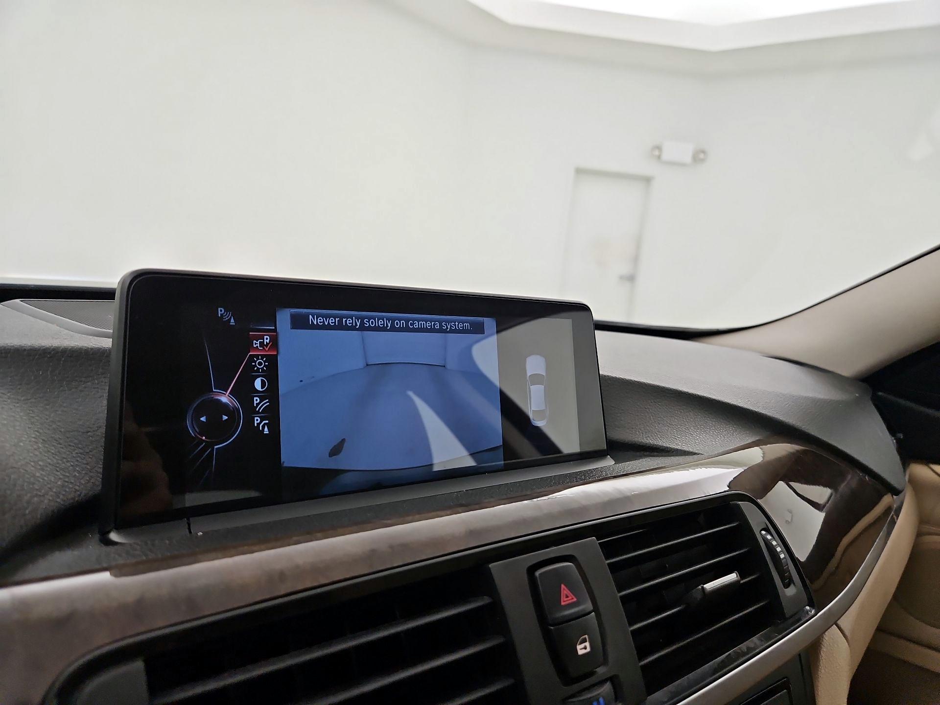 Thumbnail: 2015 BMW 4 Series - 12