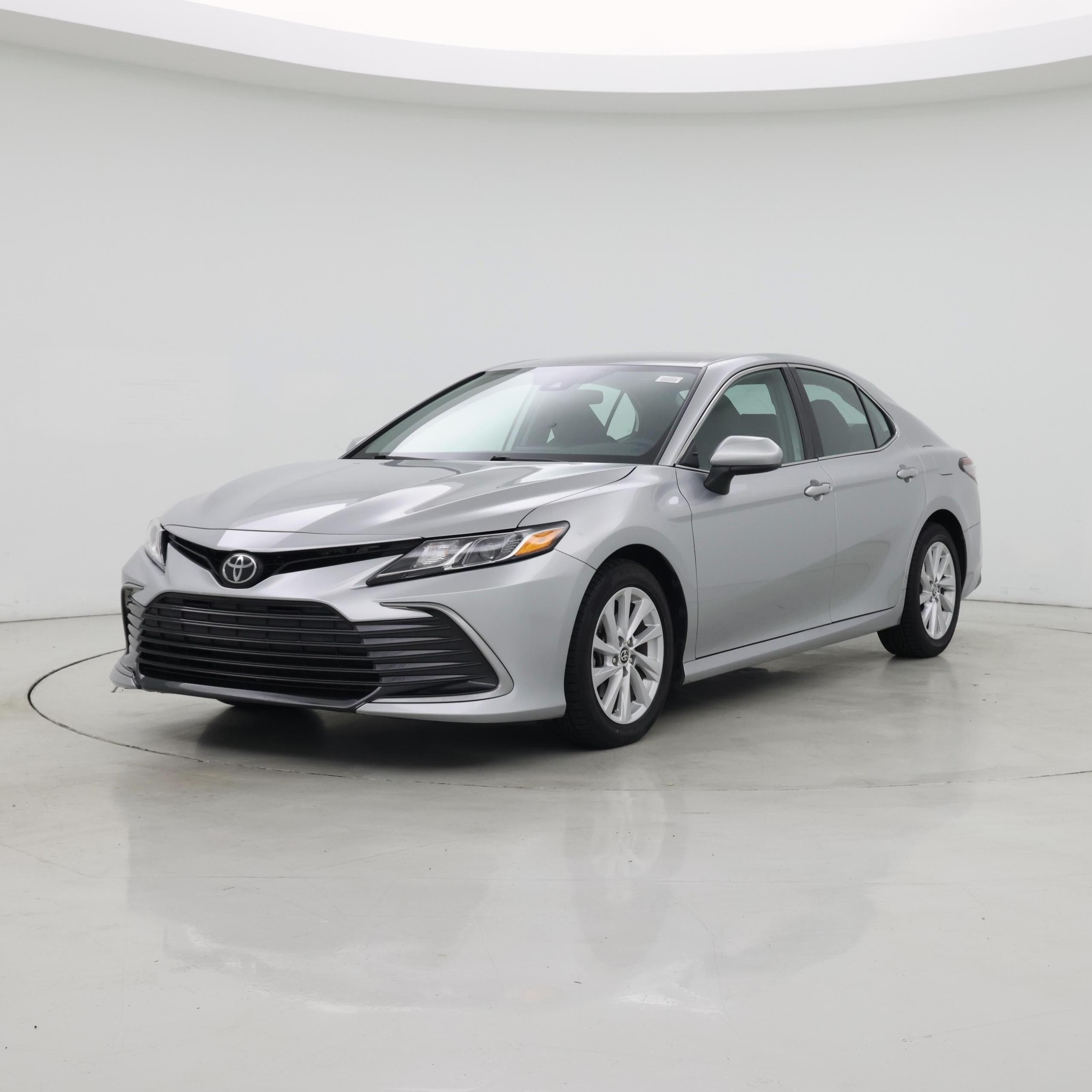 Thumbnail: 2021 Toyota Camry - 4