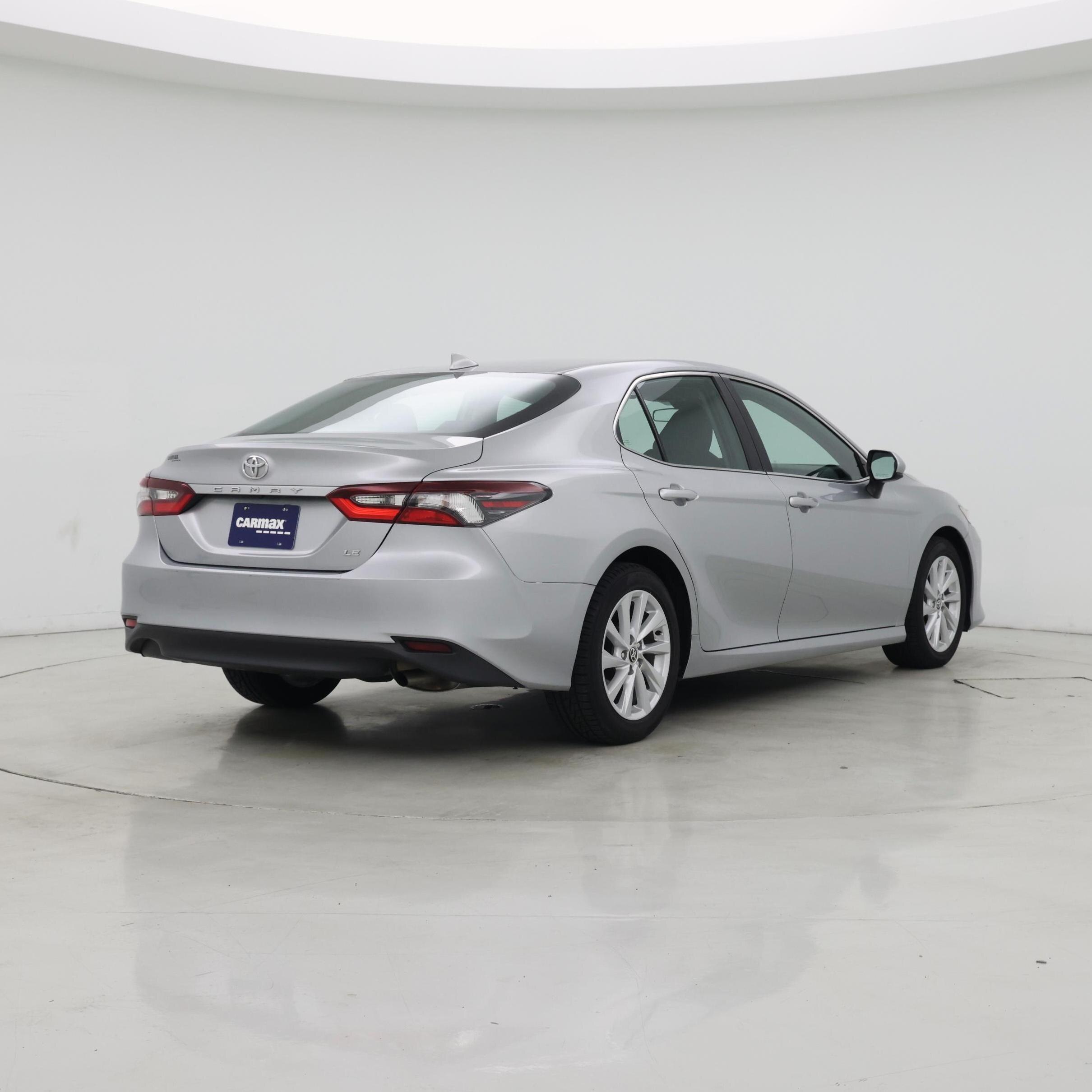 Thumbnail: 2021 Toyota Camry - 8