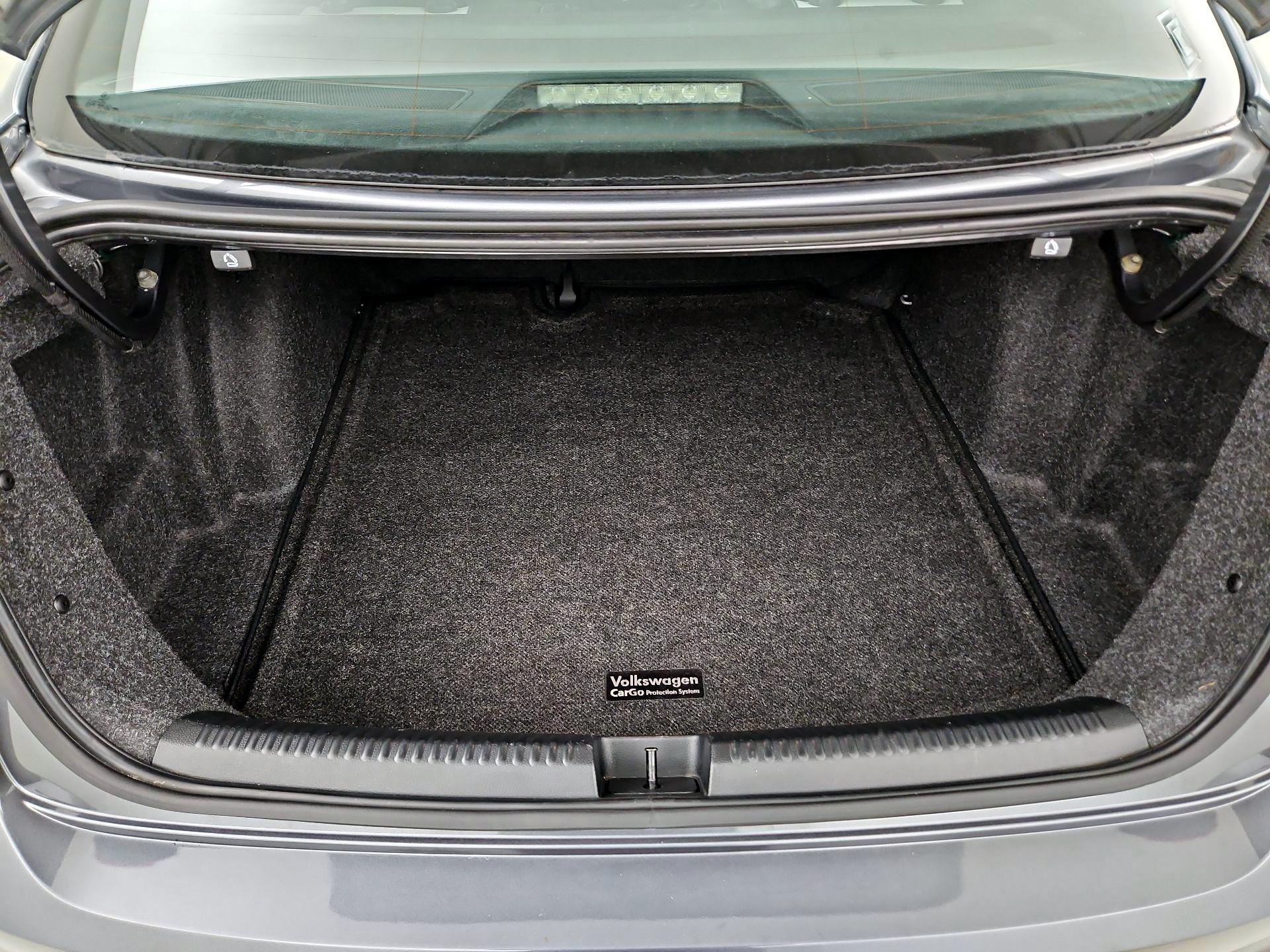 Thumbnail: 2016 Volkswagen Jetta - 19