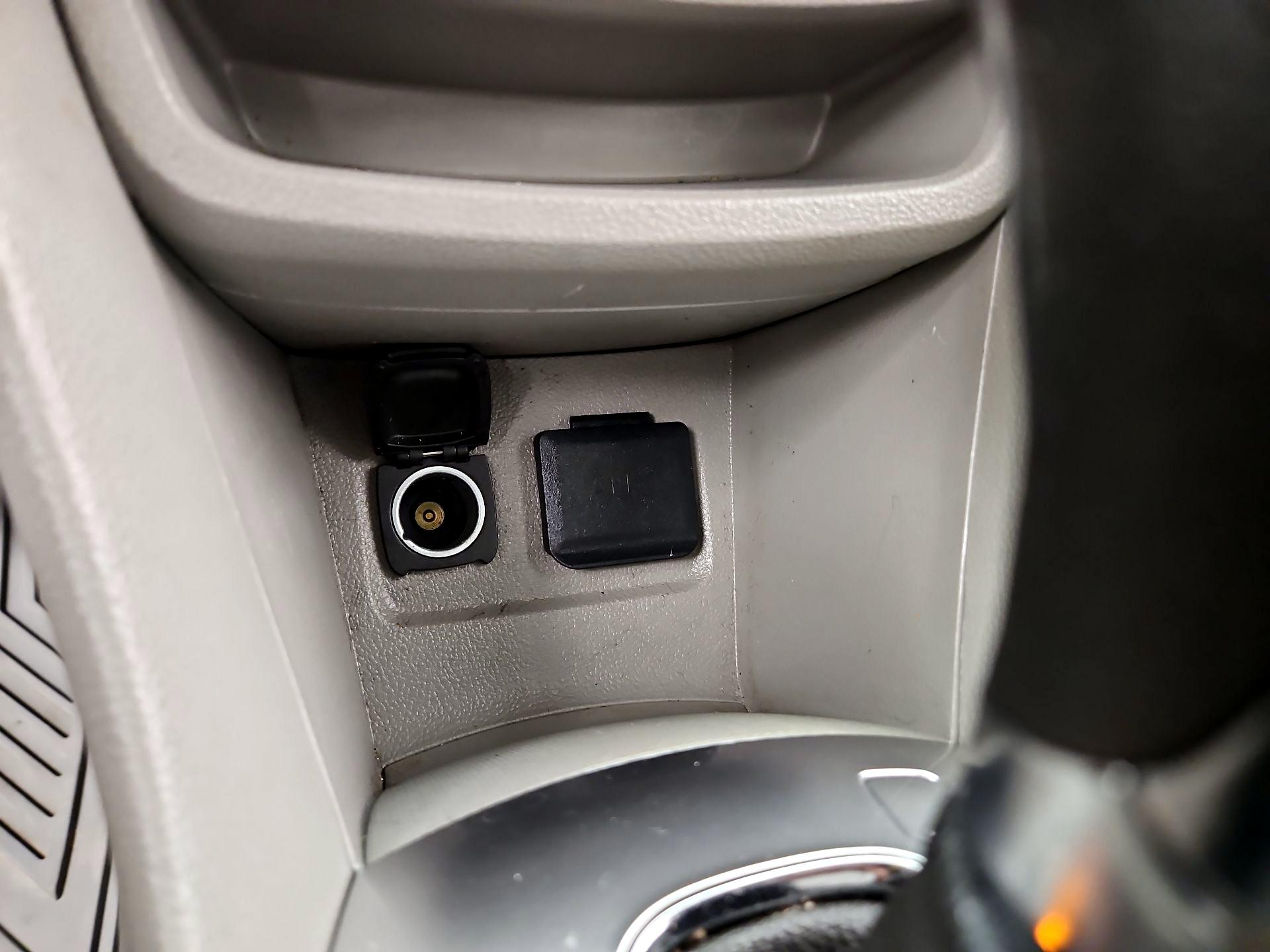 Thumbnail: 2016 Buick Encore - 18
