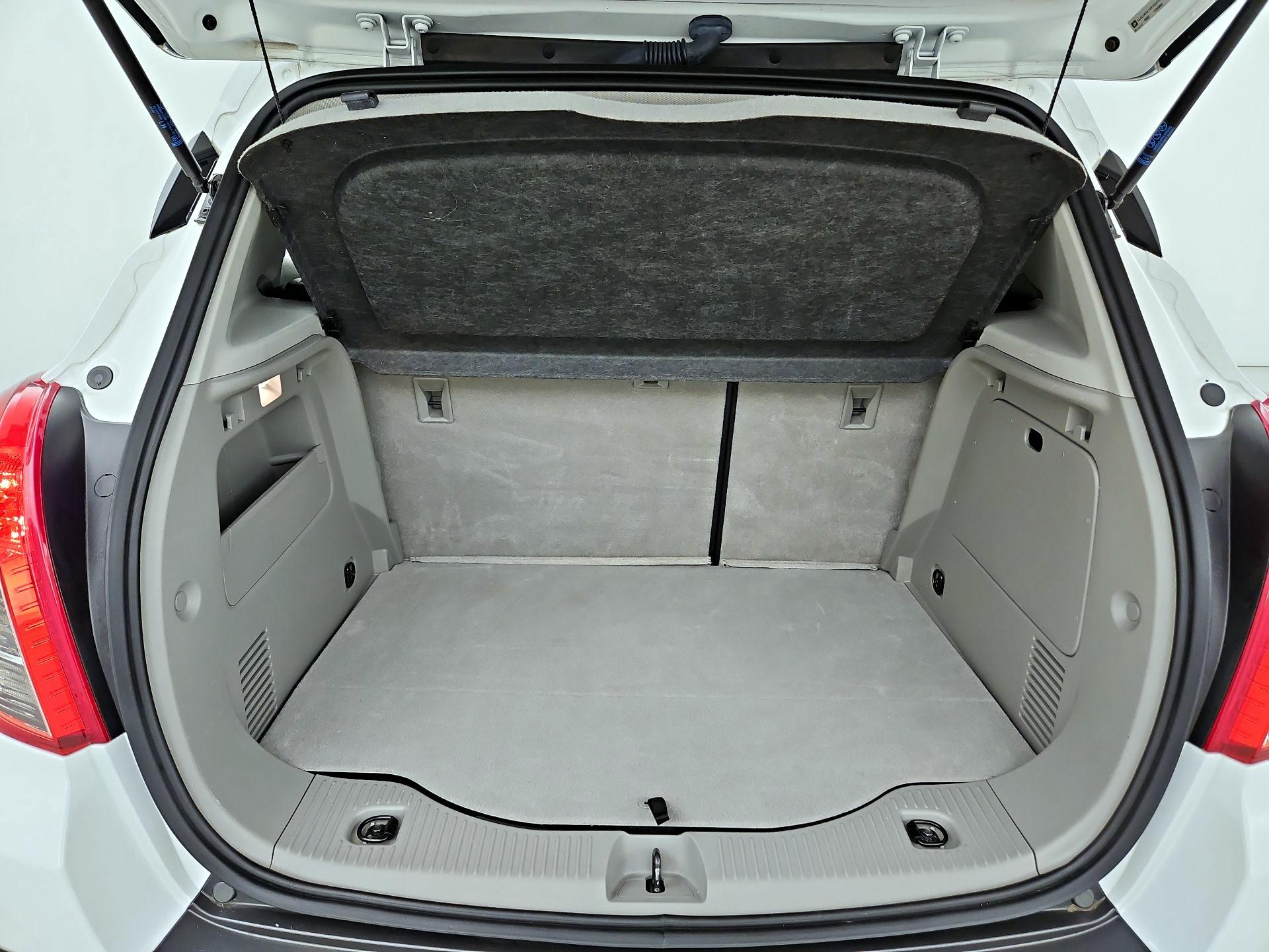 Thumbnail: 2016 Buick Encore - 20
