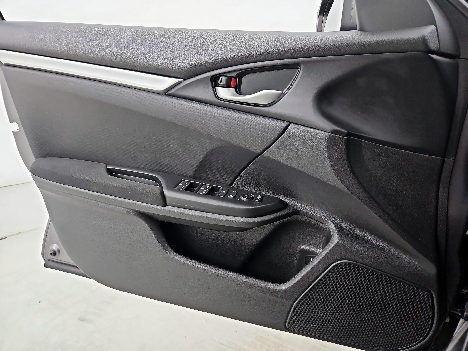 Thumbnail: 2019 Honda Civic - 12