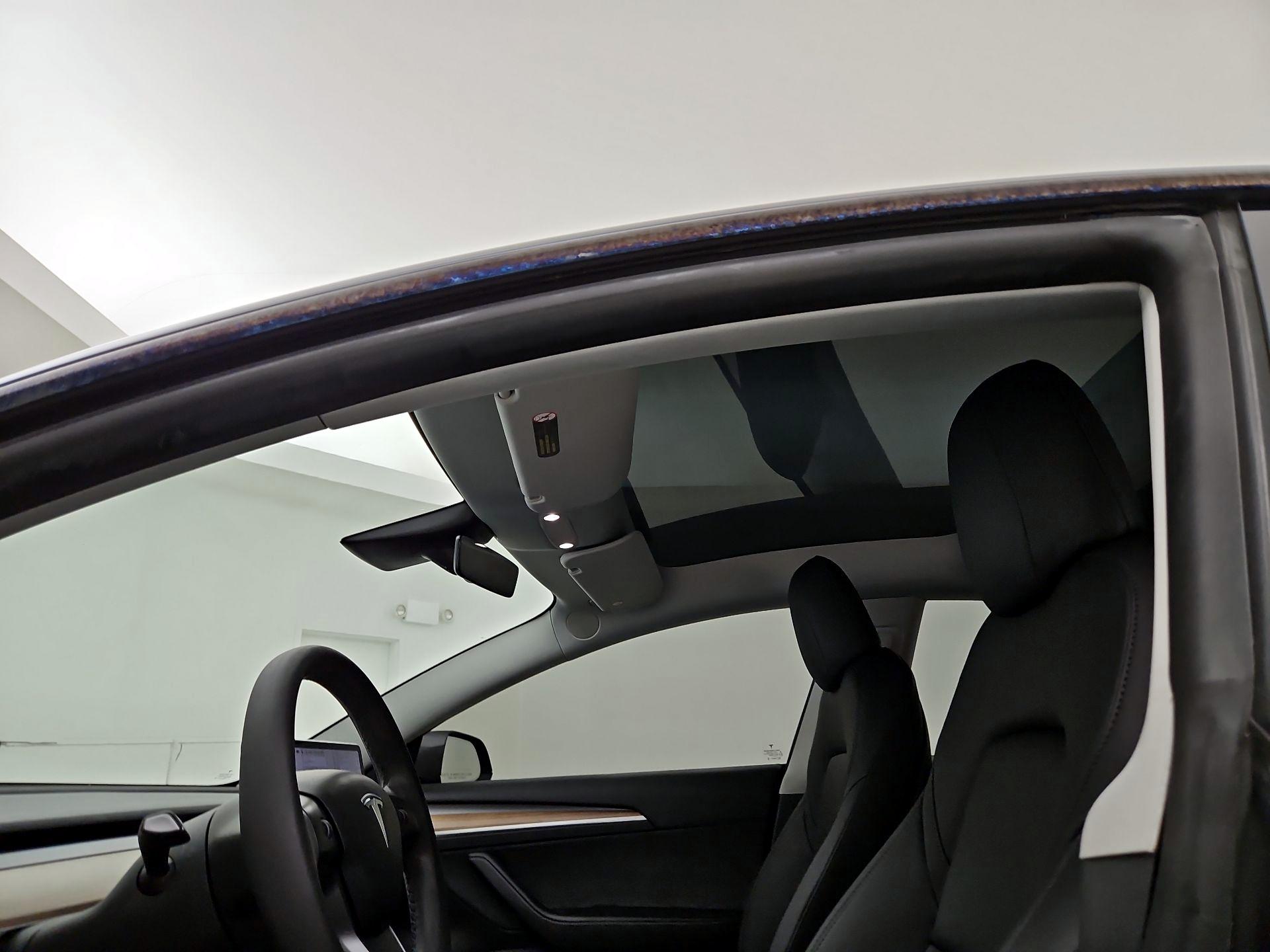 Thumbnail: 2022 Tesla Model 3 - 20