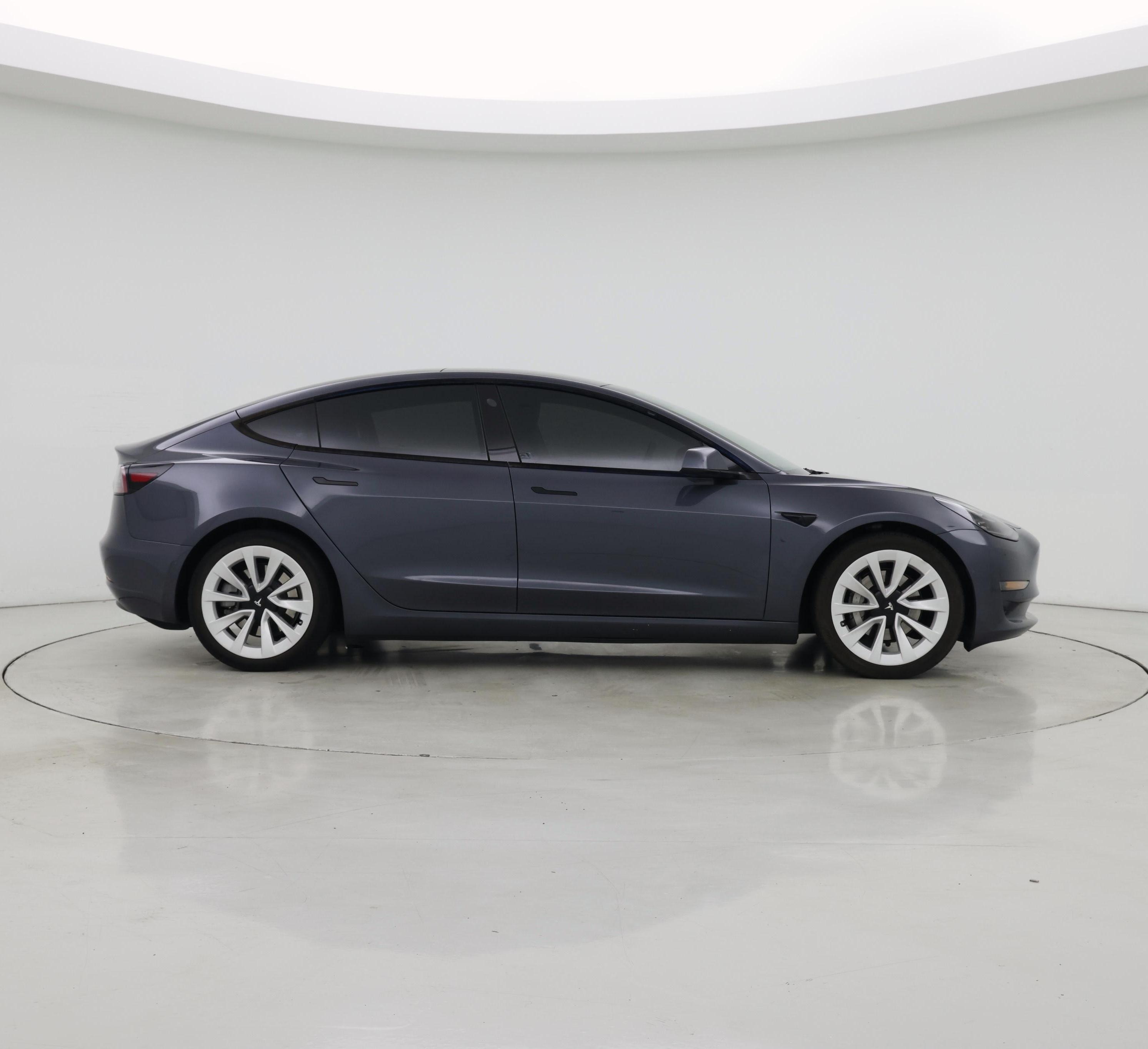 Thumbnail: 2022 Tesla Model 3 - 7