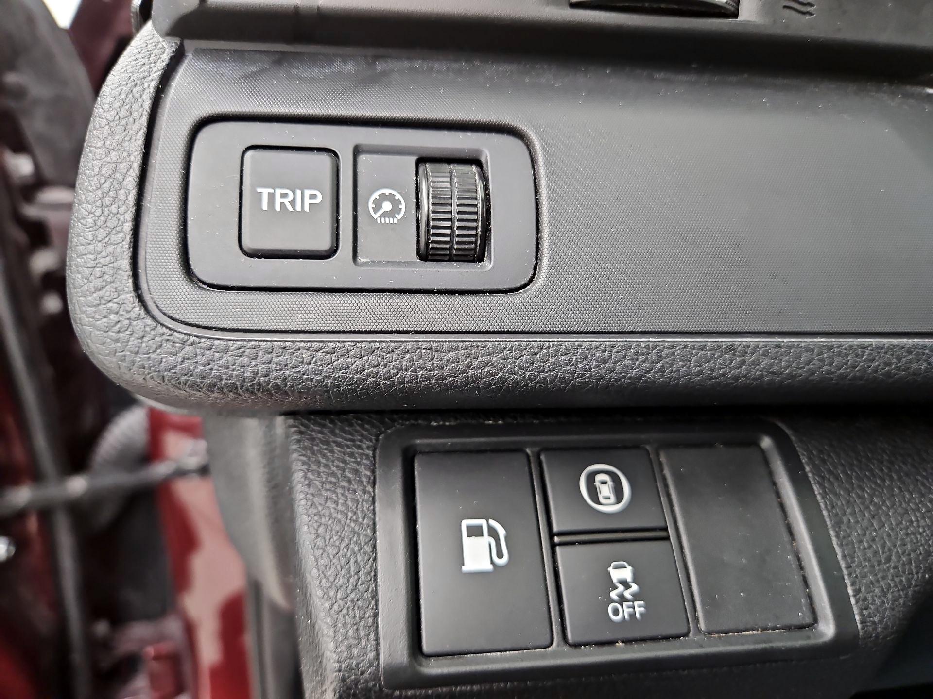 Thumbnail: 2019 Honda Insight - 11