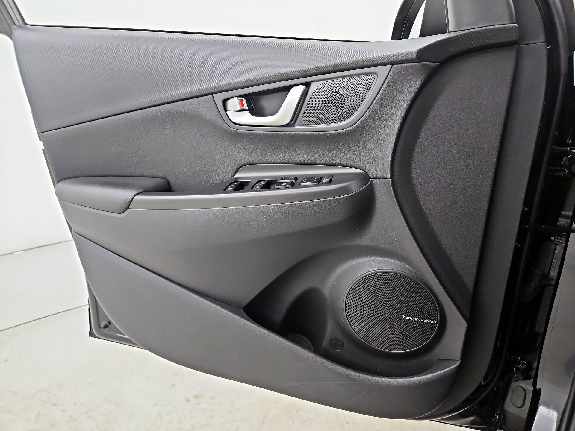 Thumbnail: 2023 Hyundai Kona - 12