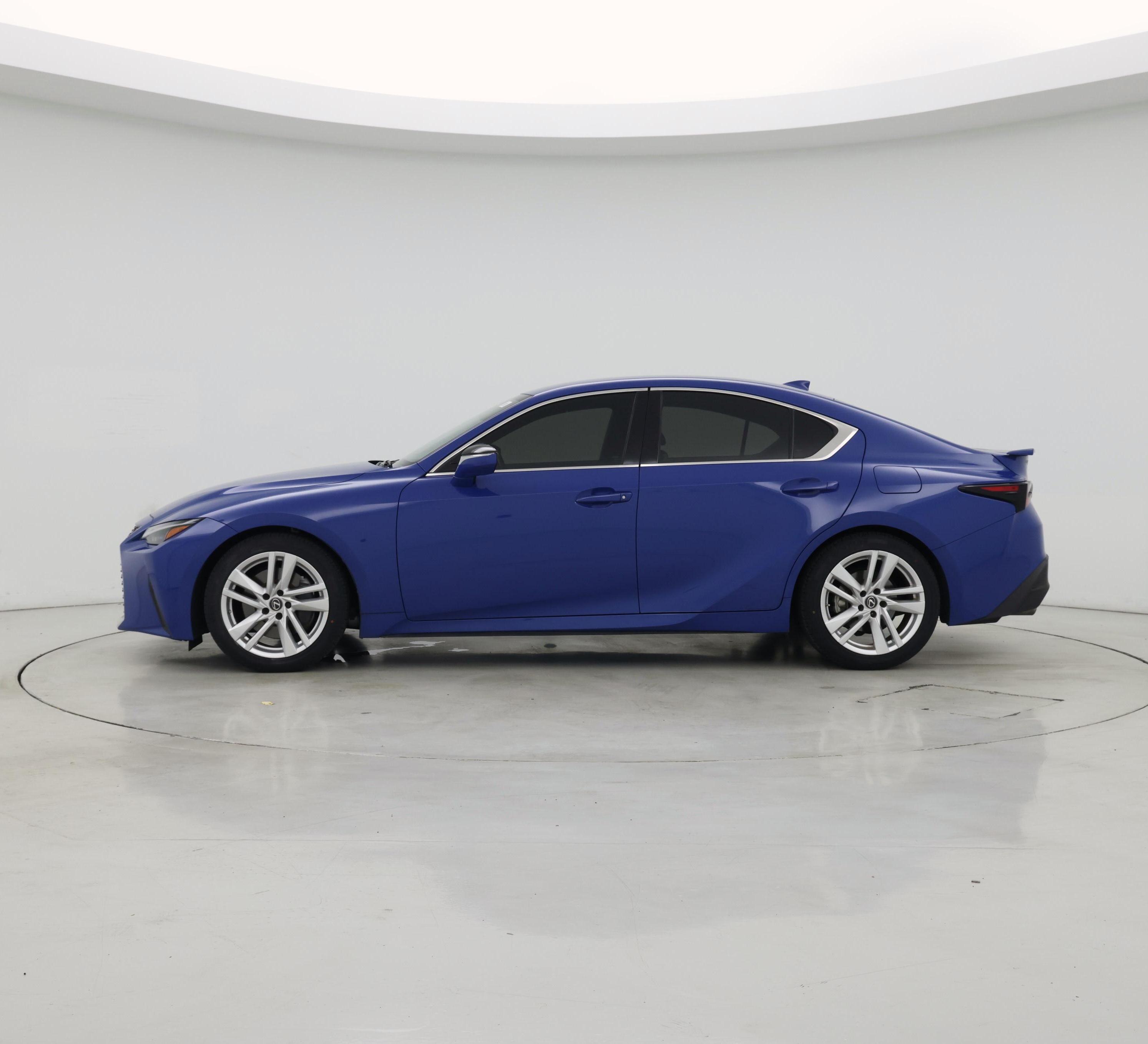 Thumbnail: 2022 Lexus IS - 3