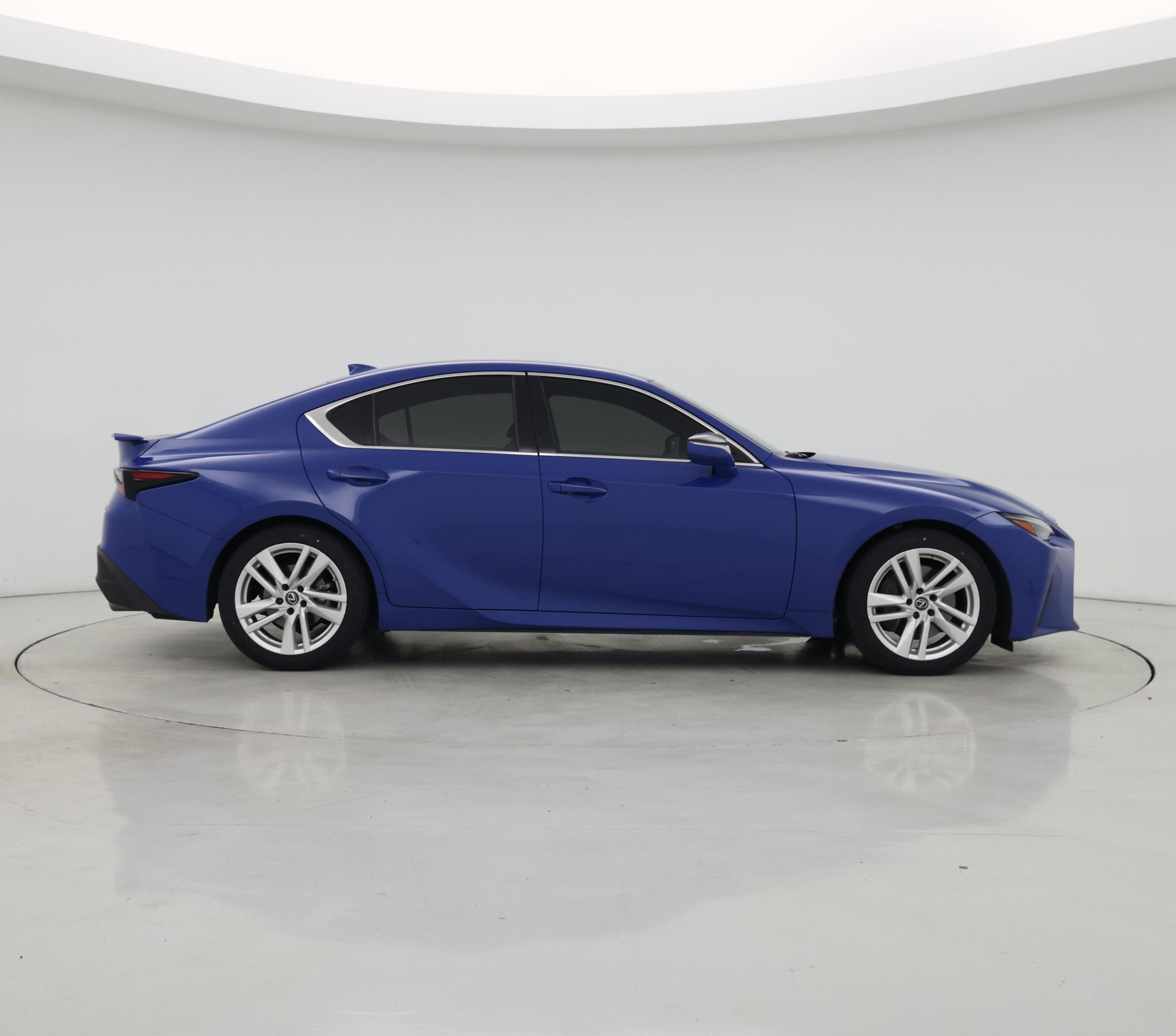 Thumbnail: 2022 Lexus IS - 7
